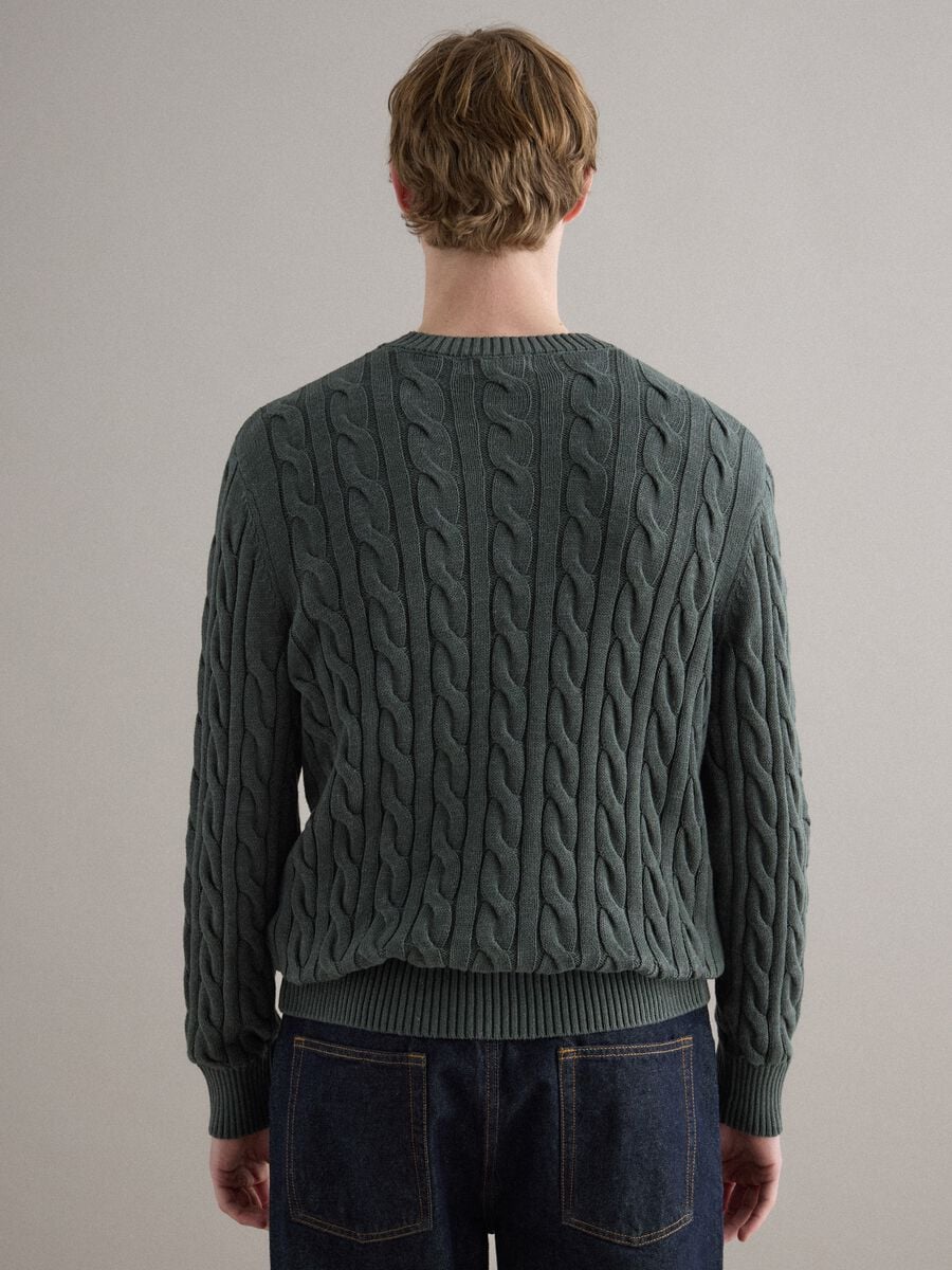 Maglione in puro cotone verde regular fit con design intrecciato_3
