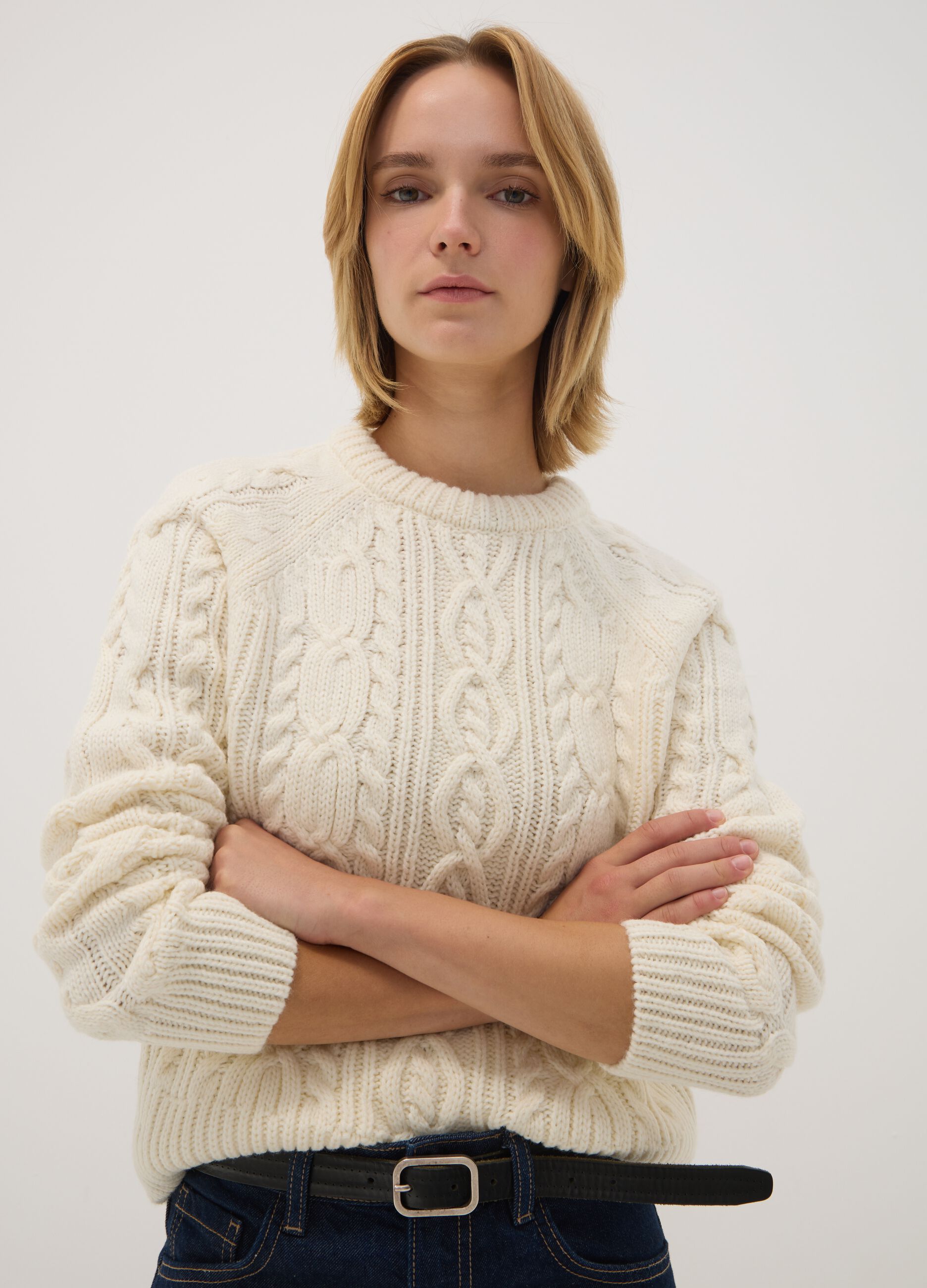 White wool-blend cable-knit crew-neck jumper