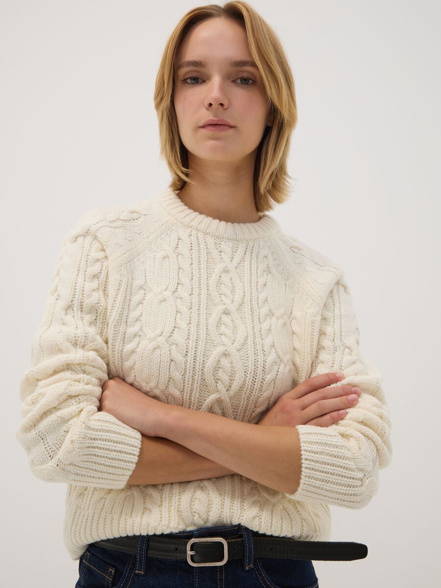 White wool-blend cable-knit crew-neck jumper_0