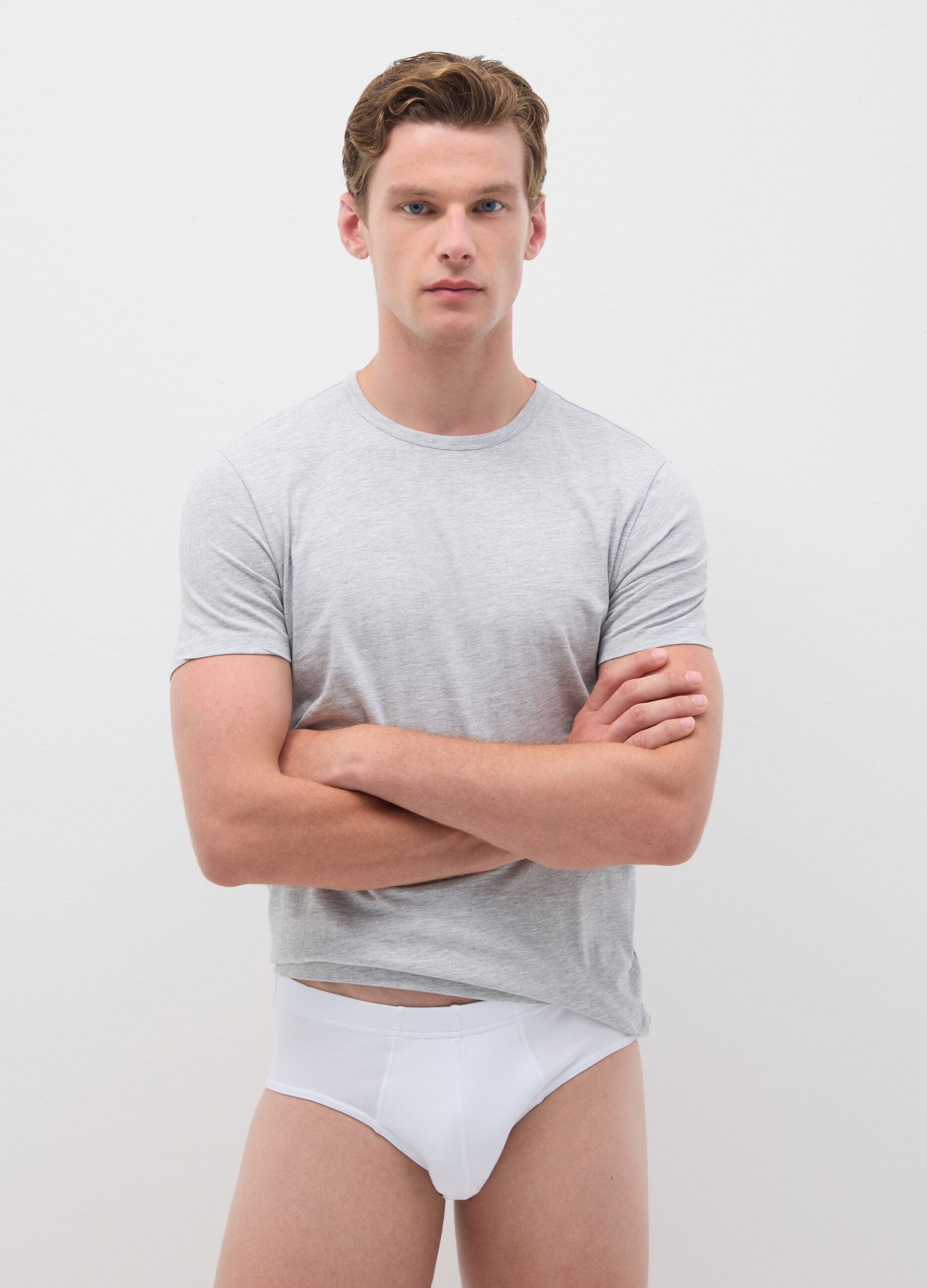 Regular fit white cotton briefs