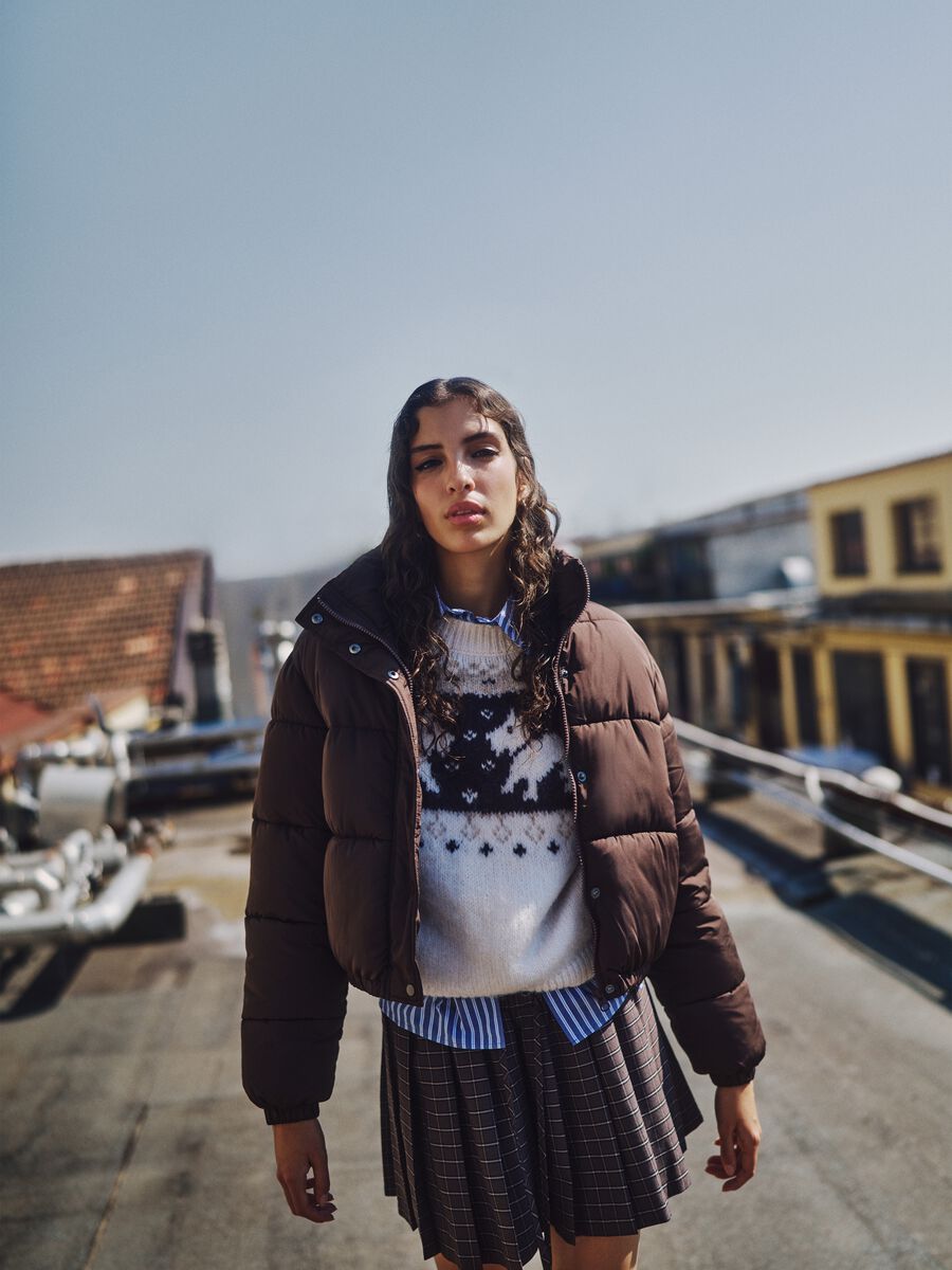 Giacca imbottita marrone vestibilità oversize_0