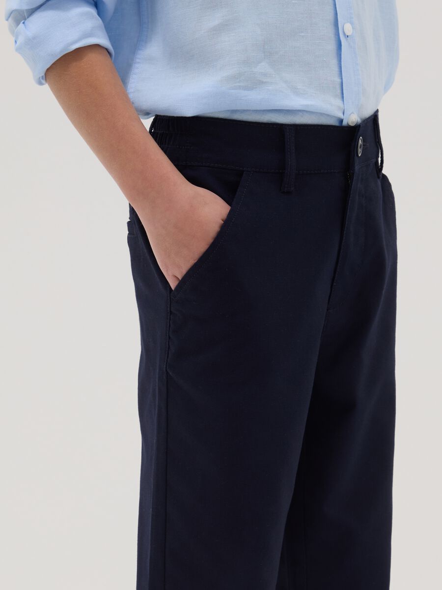 Pantaloni chino in cotone elasticizzato blu da ragazzo regular fit_1