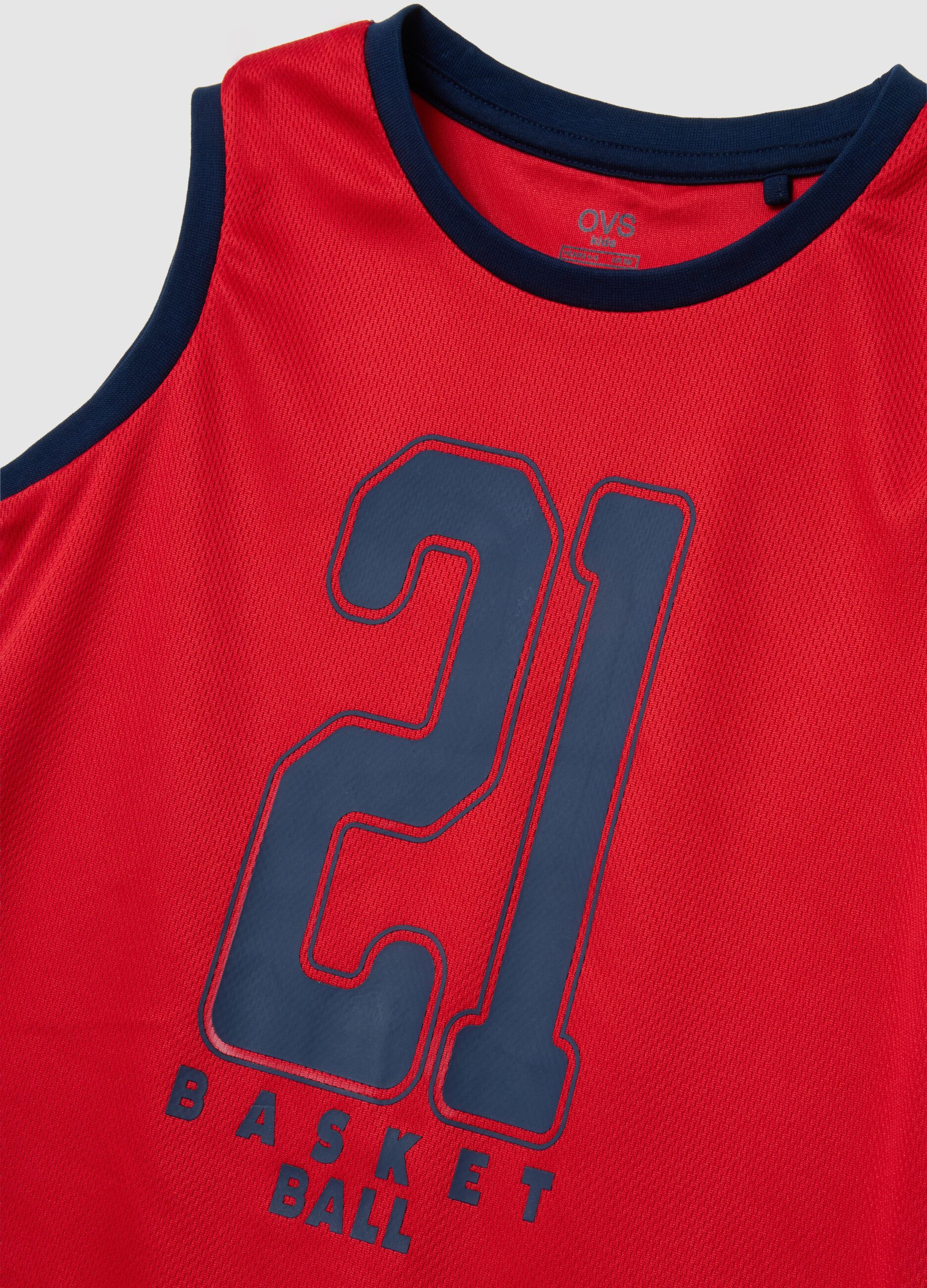 Kids' sports set in mixed red and white