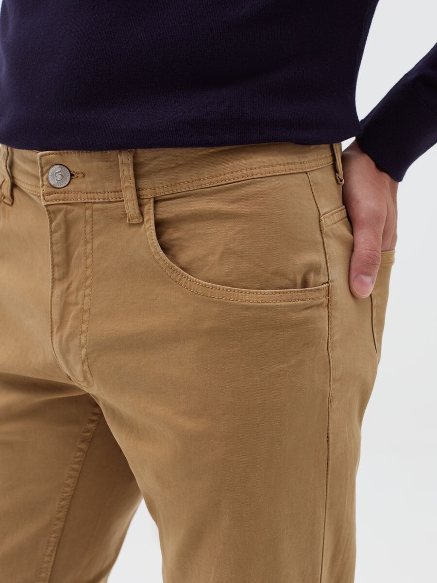 Regular-fit trousers with five pockets_3