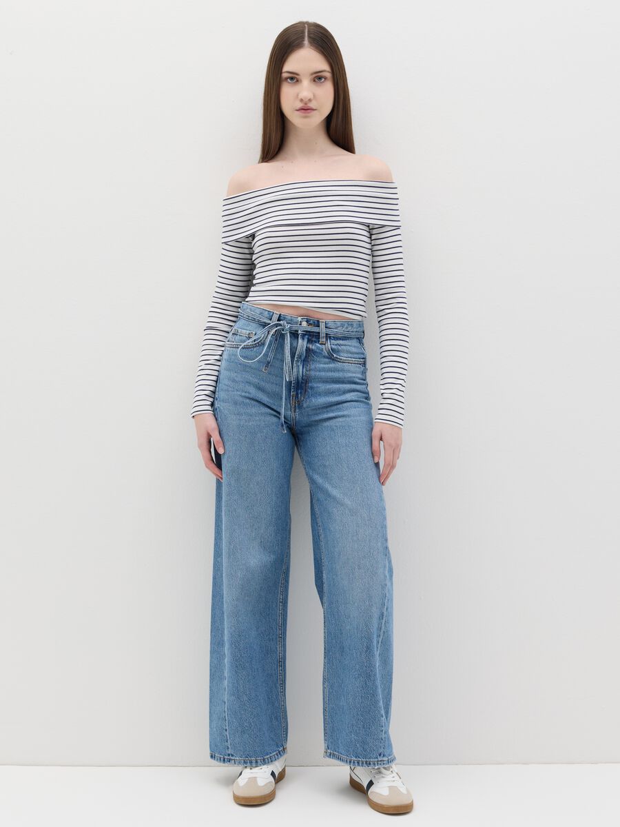 Off-the-shoulder T-shirt_1