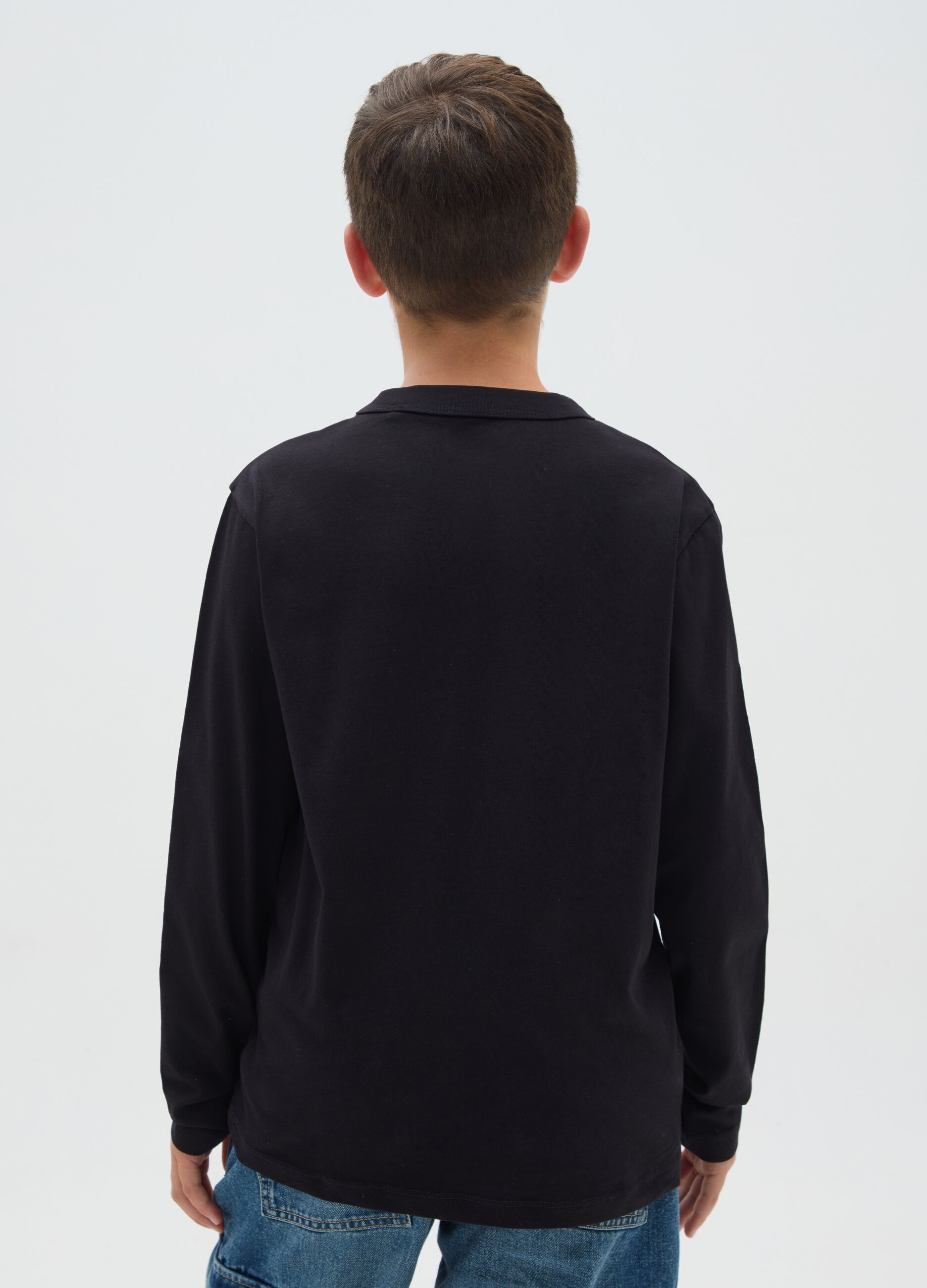 Boy's regular fit black pure cotton T-shirt