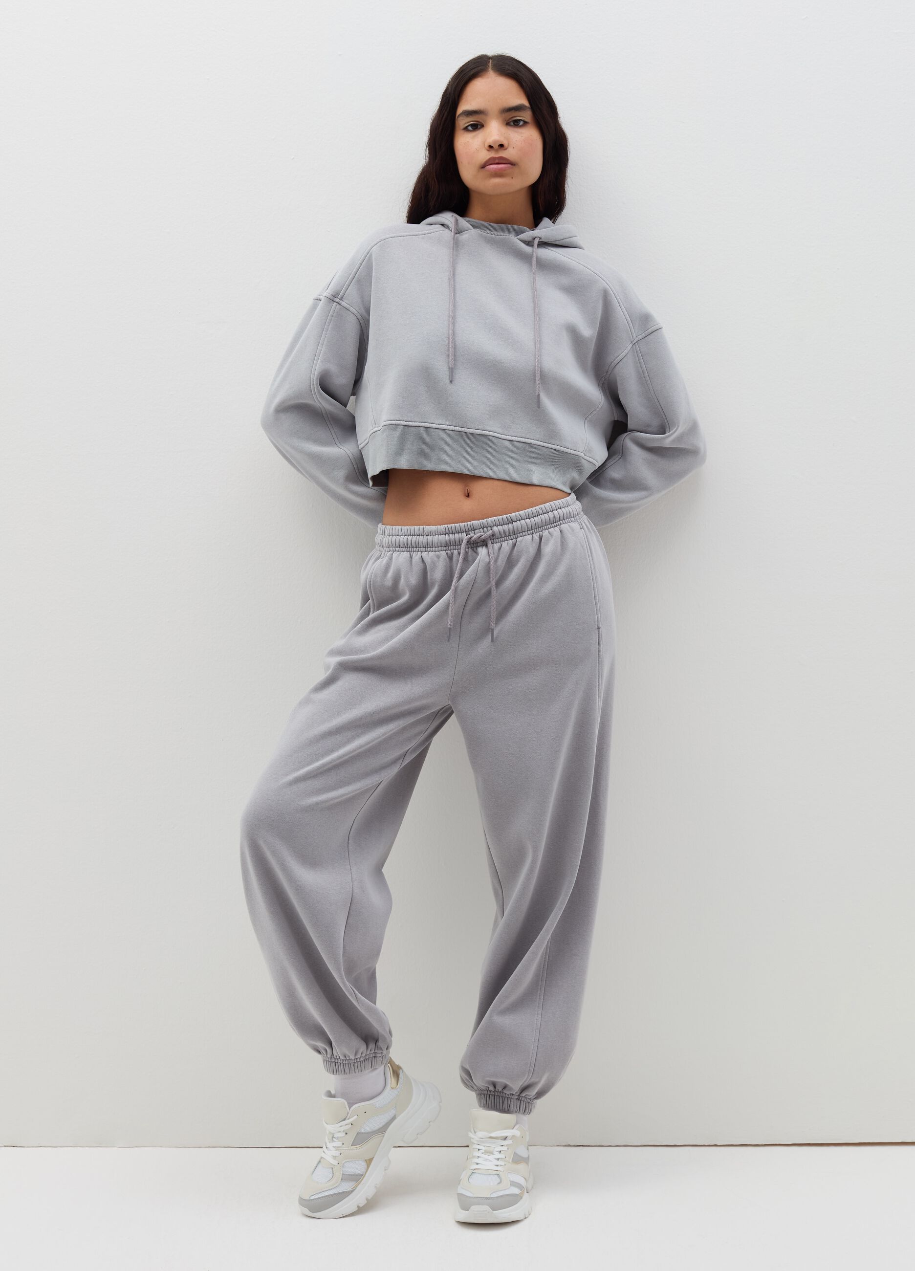 Fleece joggers with drawstring