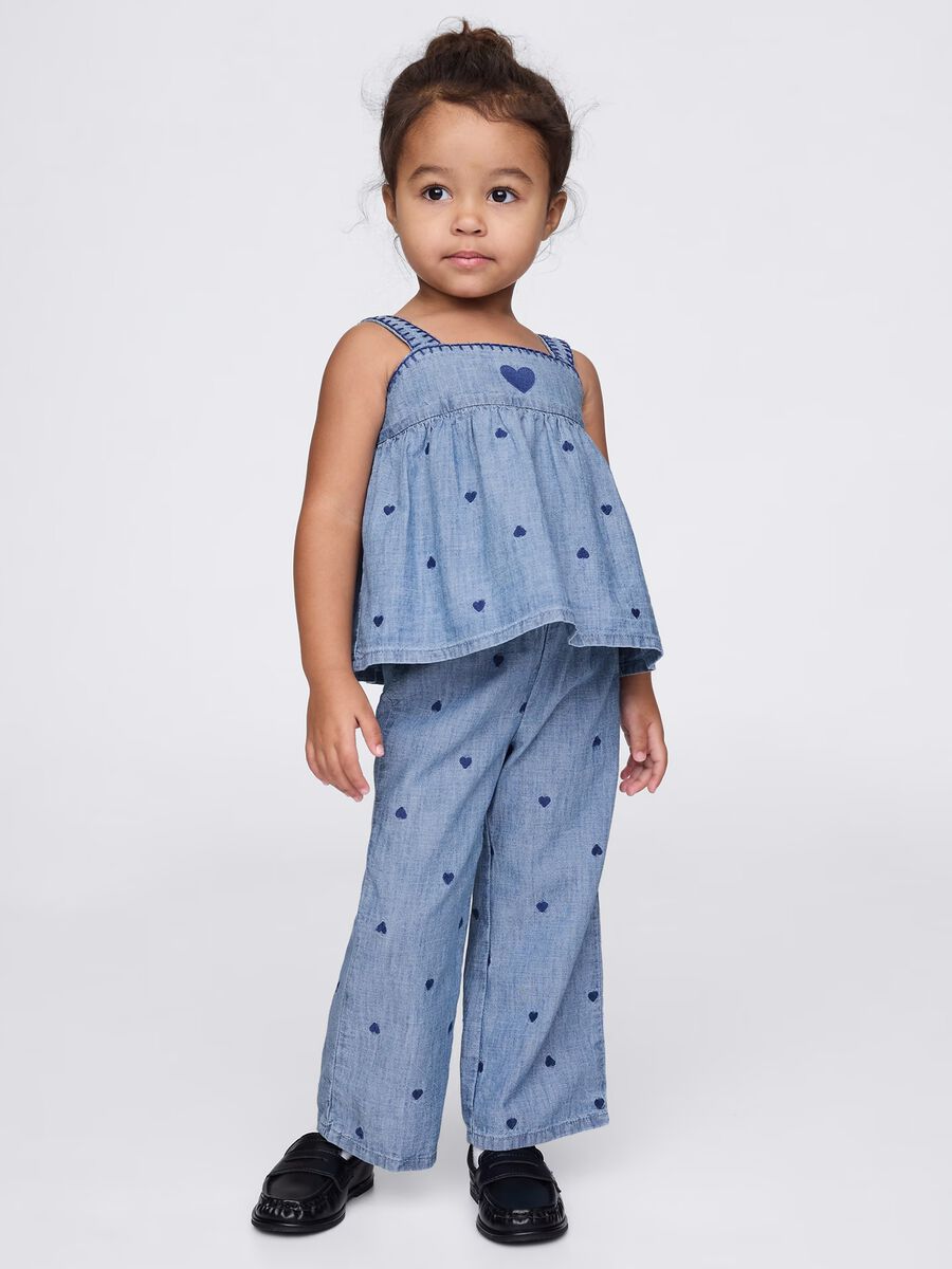 Chambray set with hearts embroidery_0