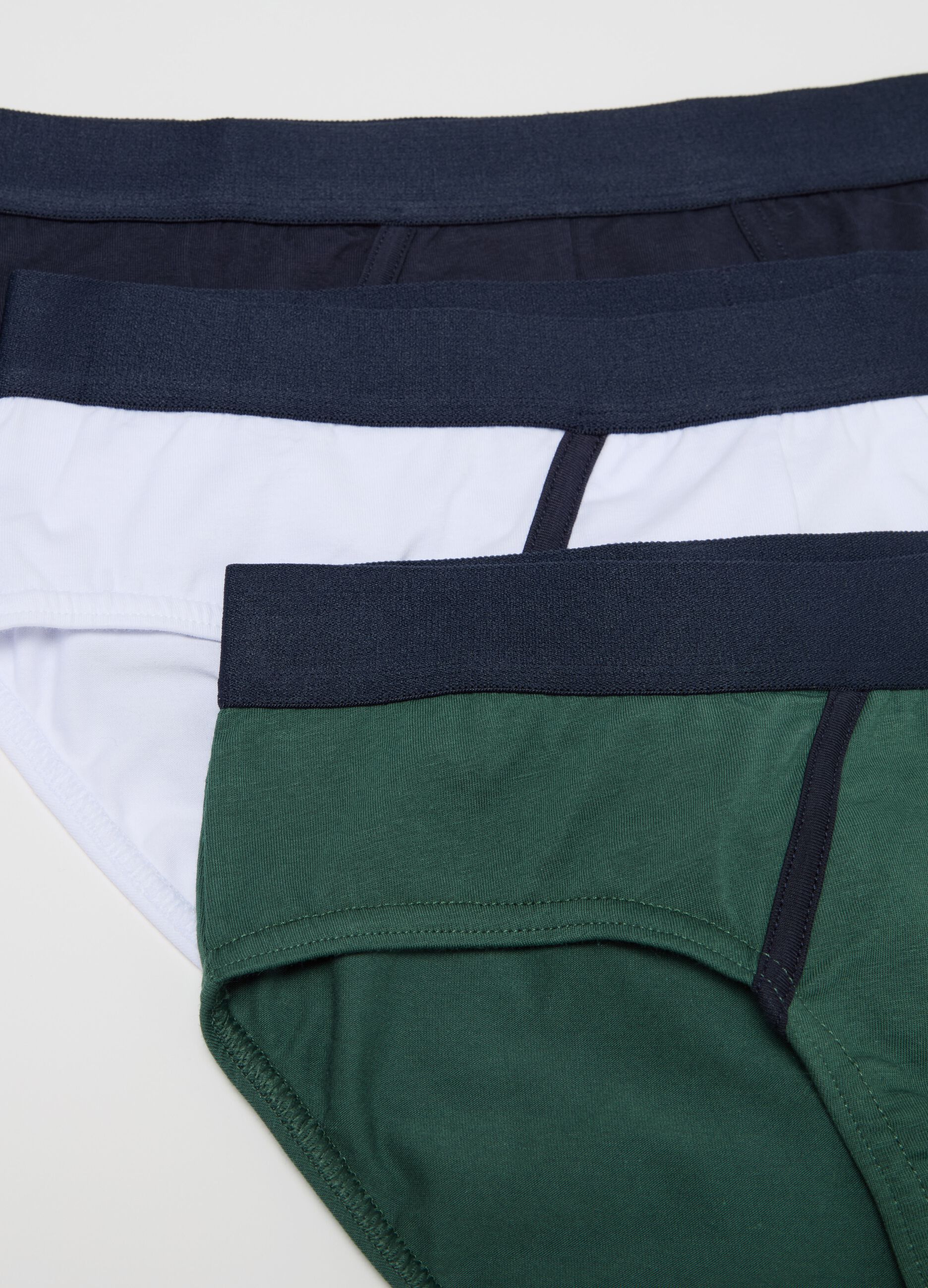 Tripack slip stretch con piping a contrasto 