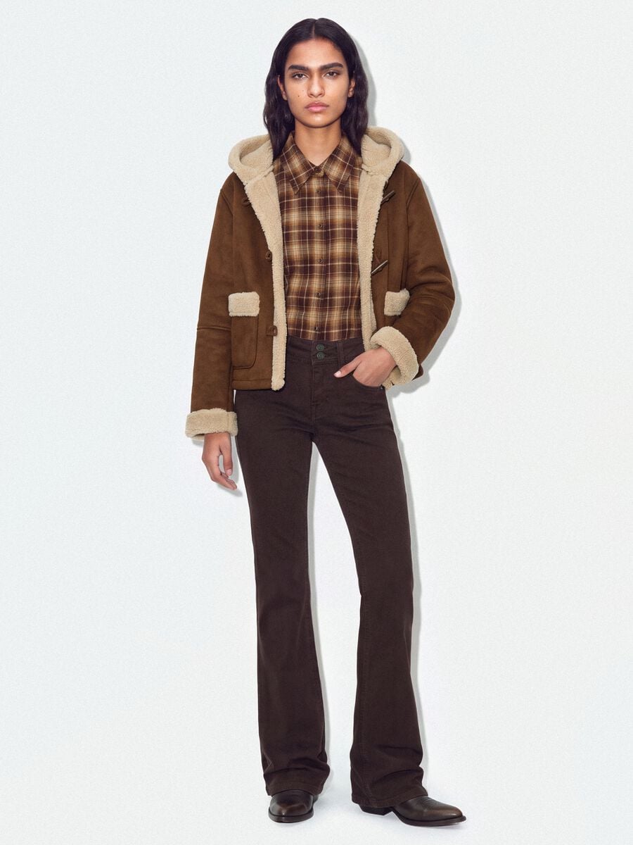 Jeans marroni flare in cotone elasticizzato_0