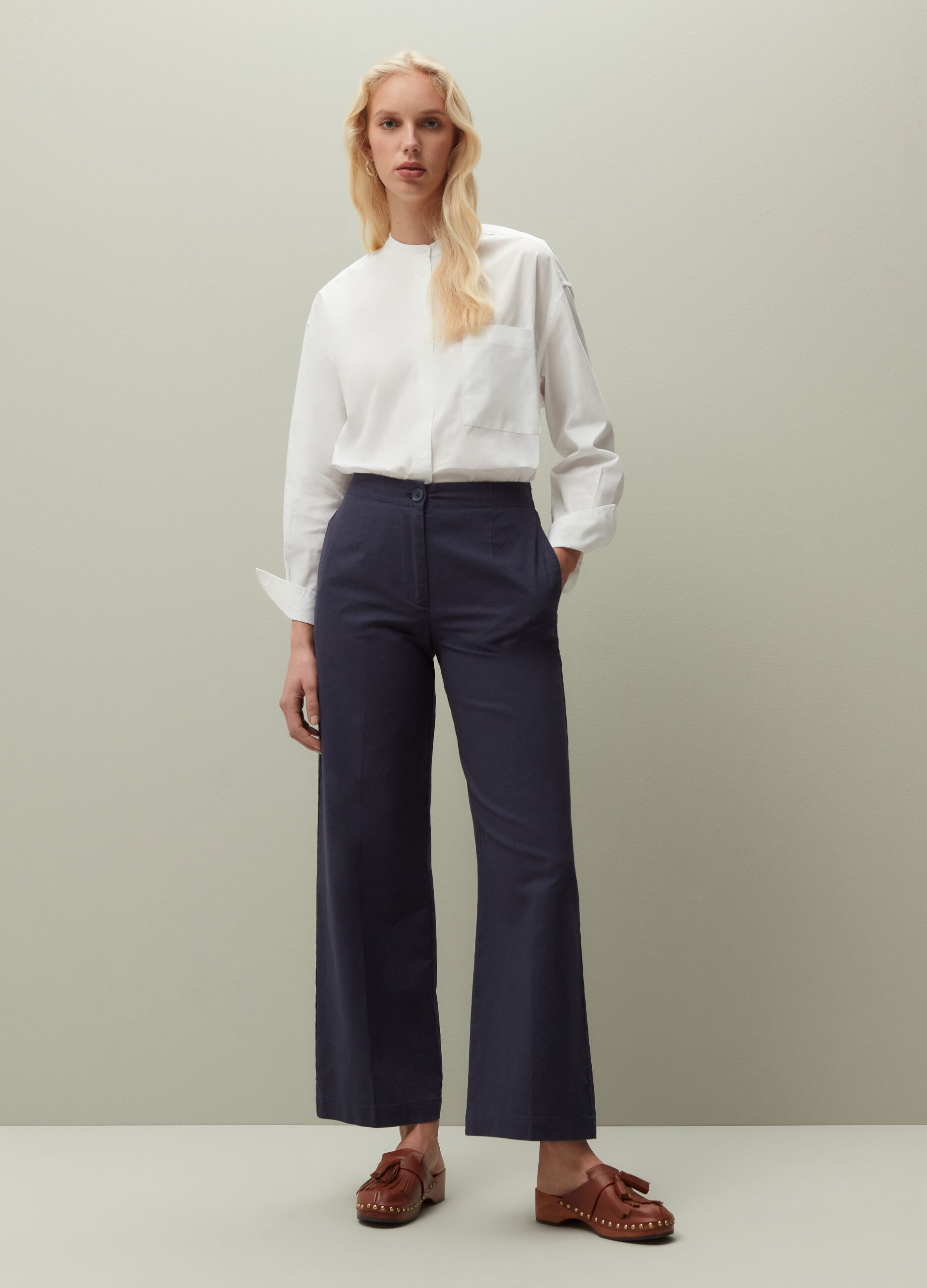 Pantaloni wide leg in lino e cotone