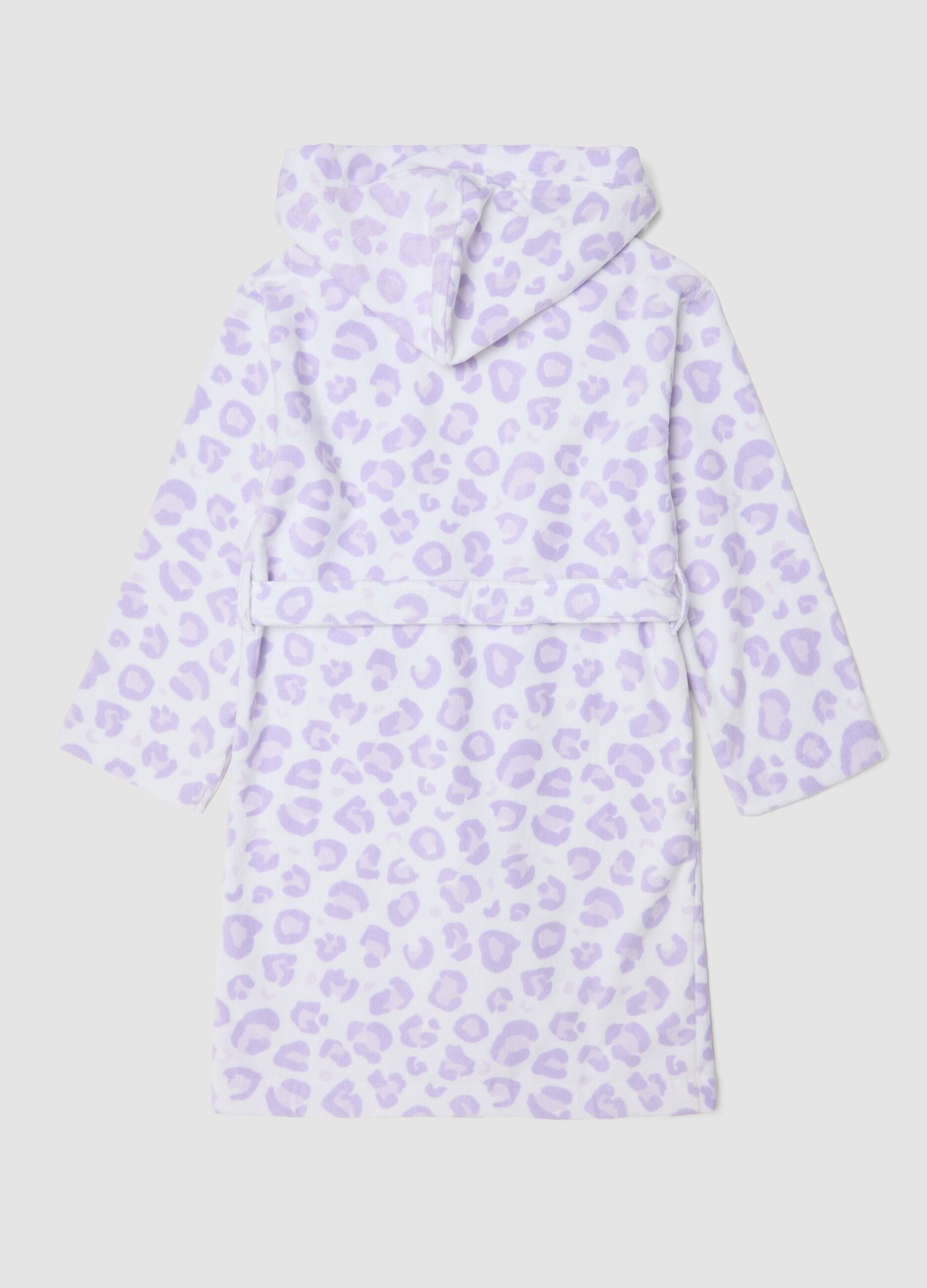 White and lilac-purple bathrobe in pure organic cotton