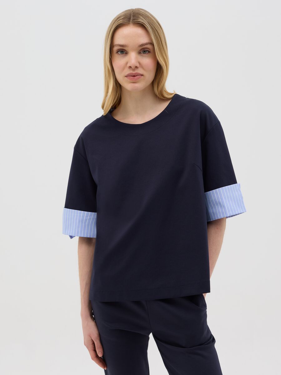 Blue Blouse with Contrast Sleeves Hybrid_0