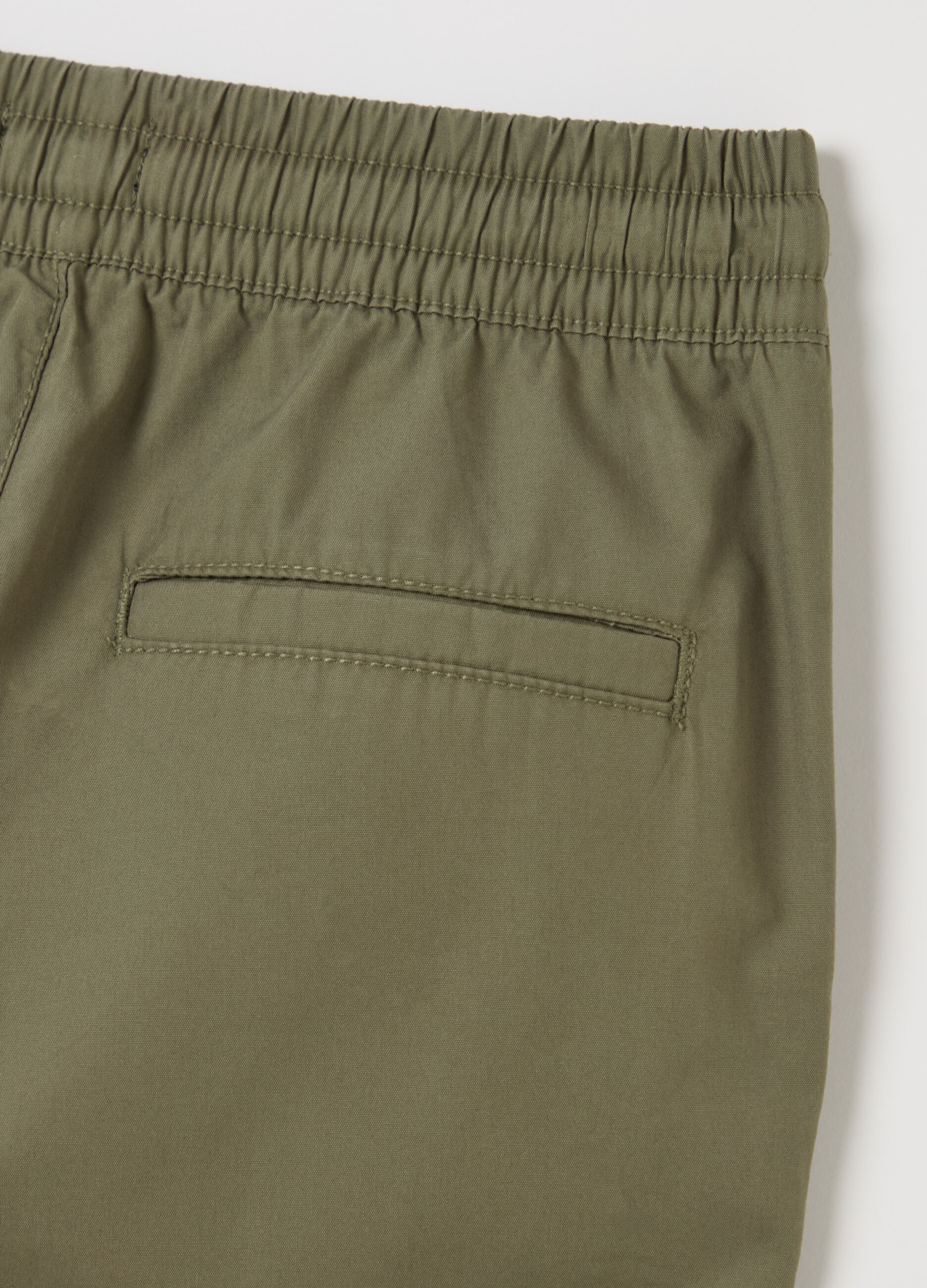 Joggers in popeline con coulisse 