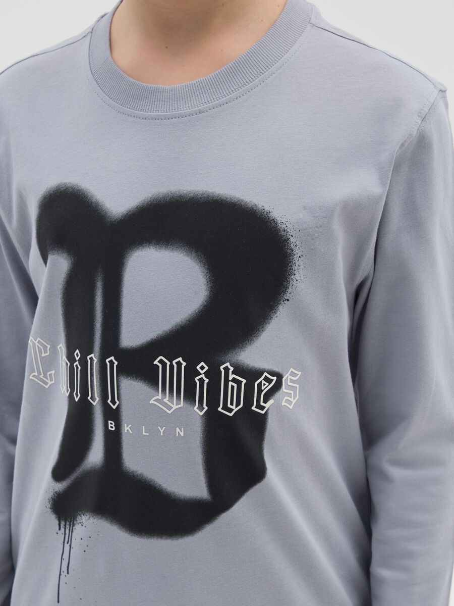 T-shirt da ragazzo in puro cotone grigia oversize_2