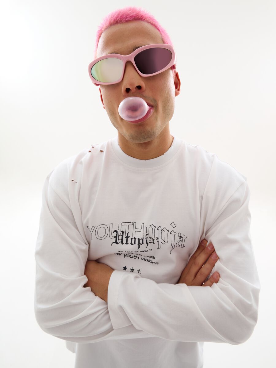 Graphic Long-Sleeved T-Shirt White_1