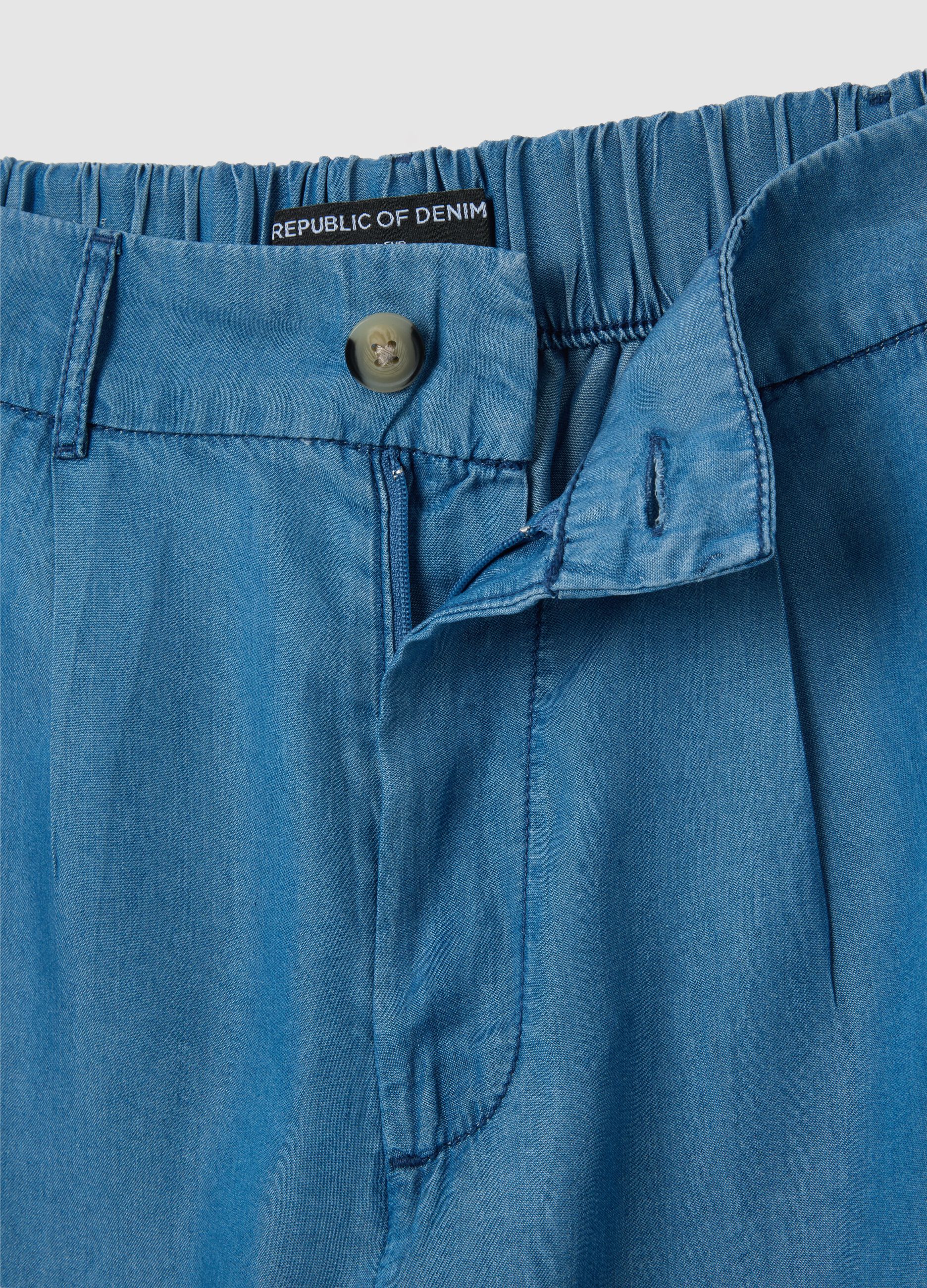 Shorts da donna in lyocell azzurro regular fit