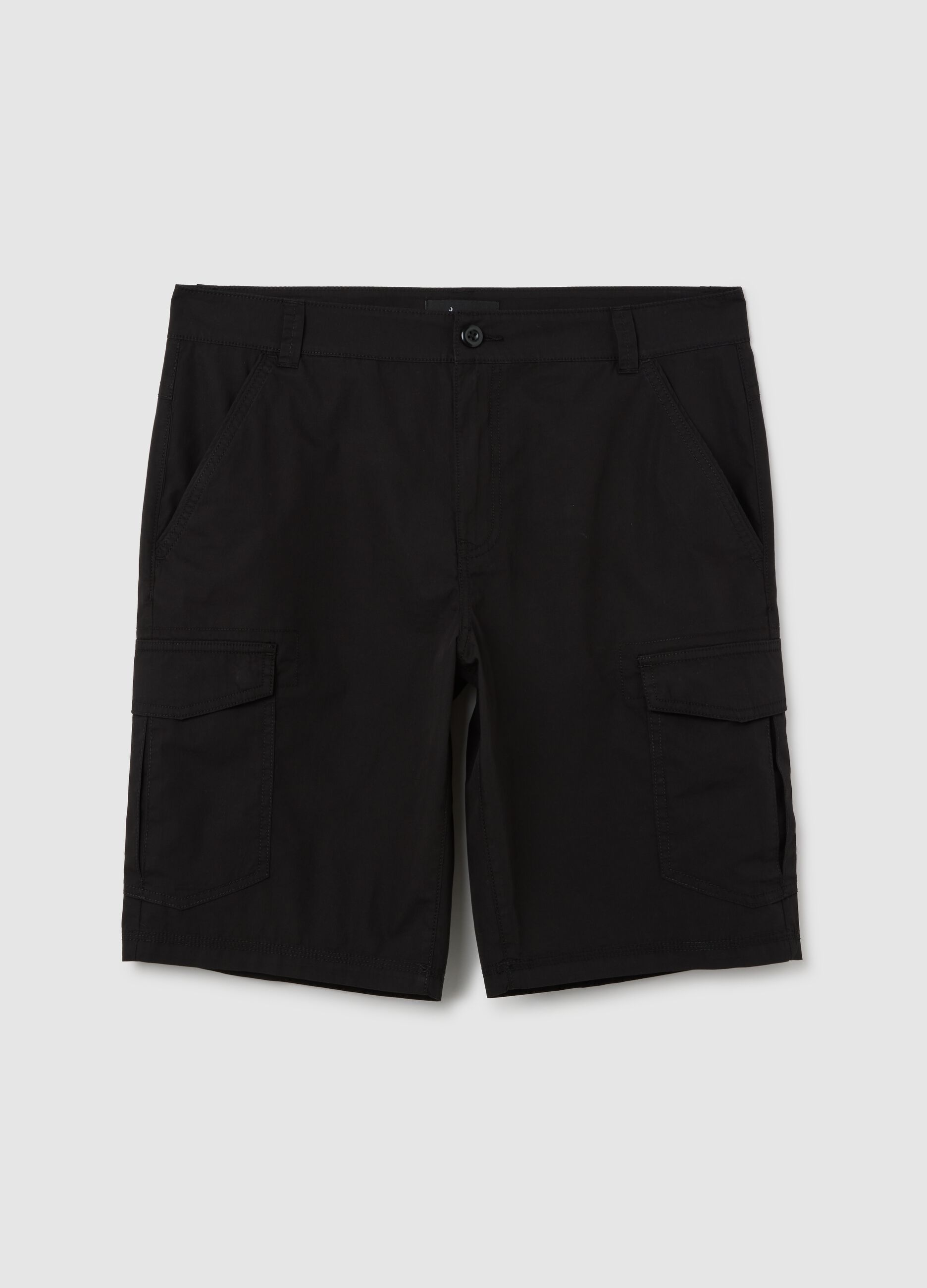 Bermuda da uomo in puro cotone nero regular fit con tasche cargo