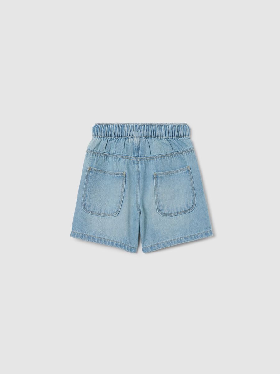 Denim Bermuda shorts with pockets and drawstring_1