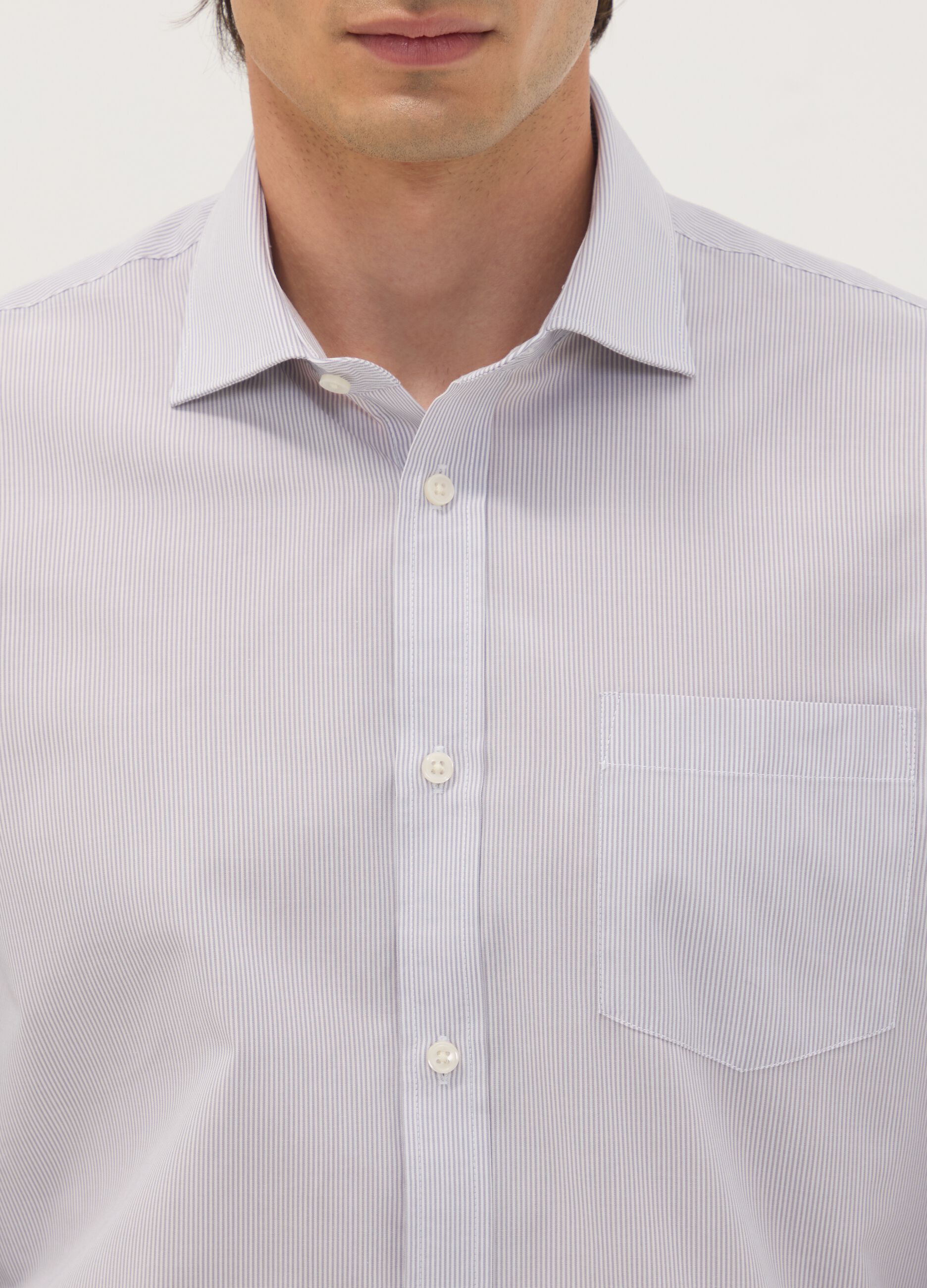 Camicia grigia in misto cotone a righe sottili easy iron regular fit