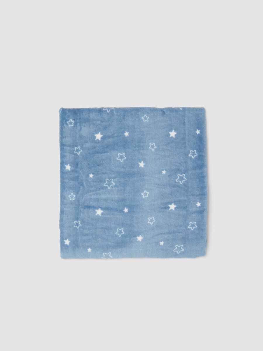 Copertina azzurra con stampa stelle per culla effetto pelliccia_2