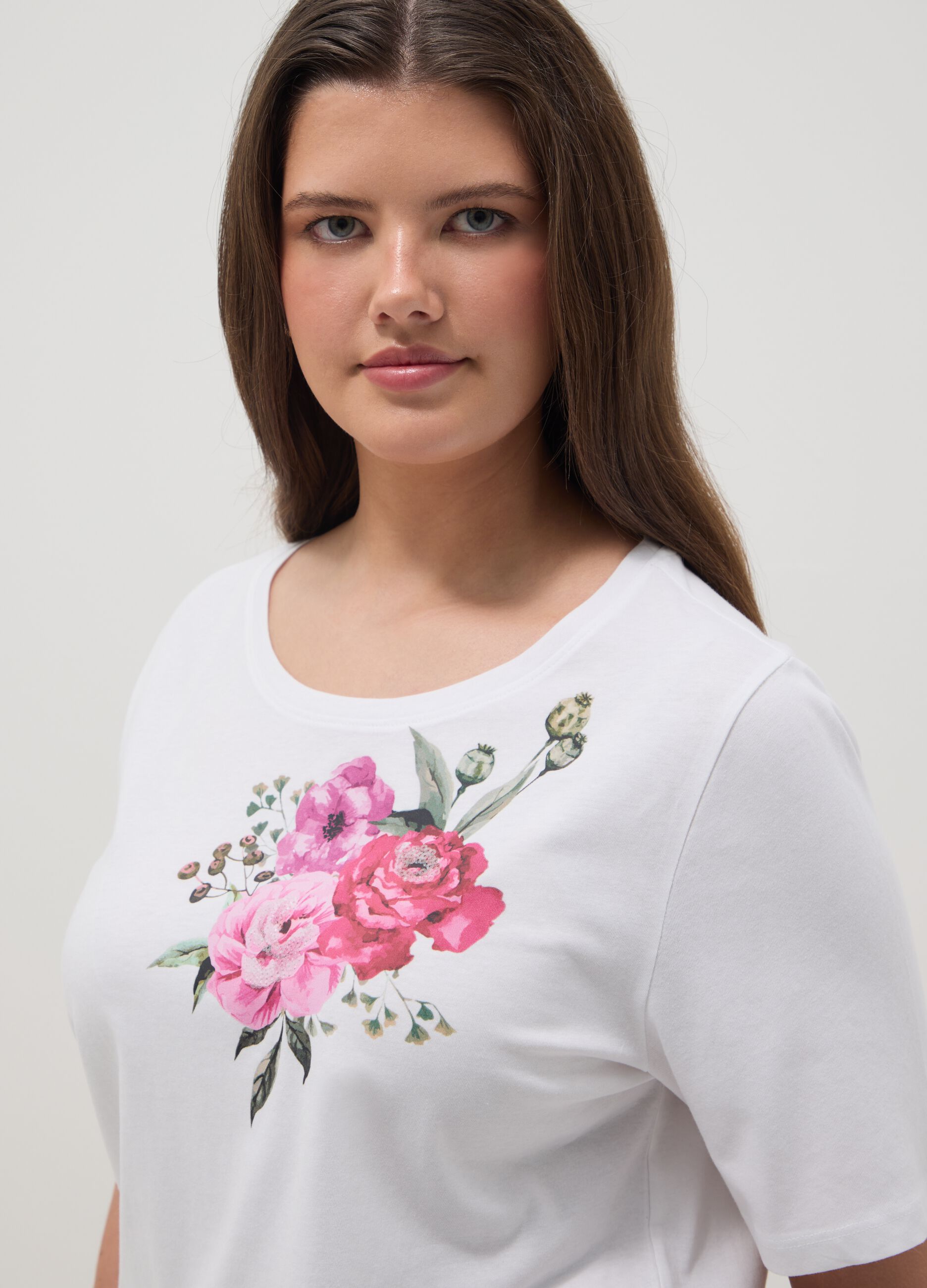 White pure cotton regular fit T-shirt with print