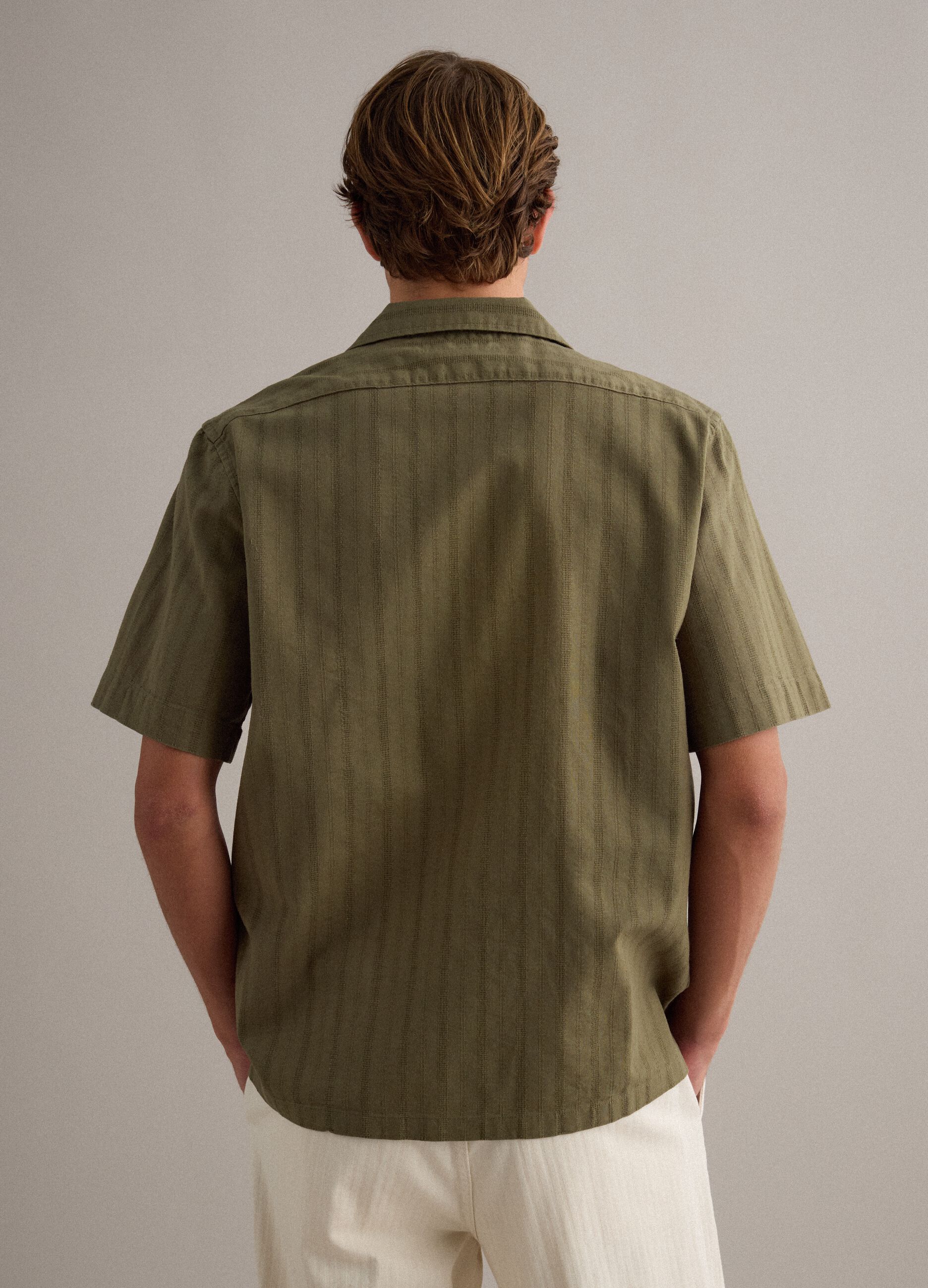 Green organic cotton bowling-collar shirt