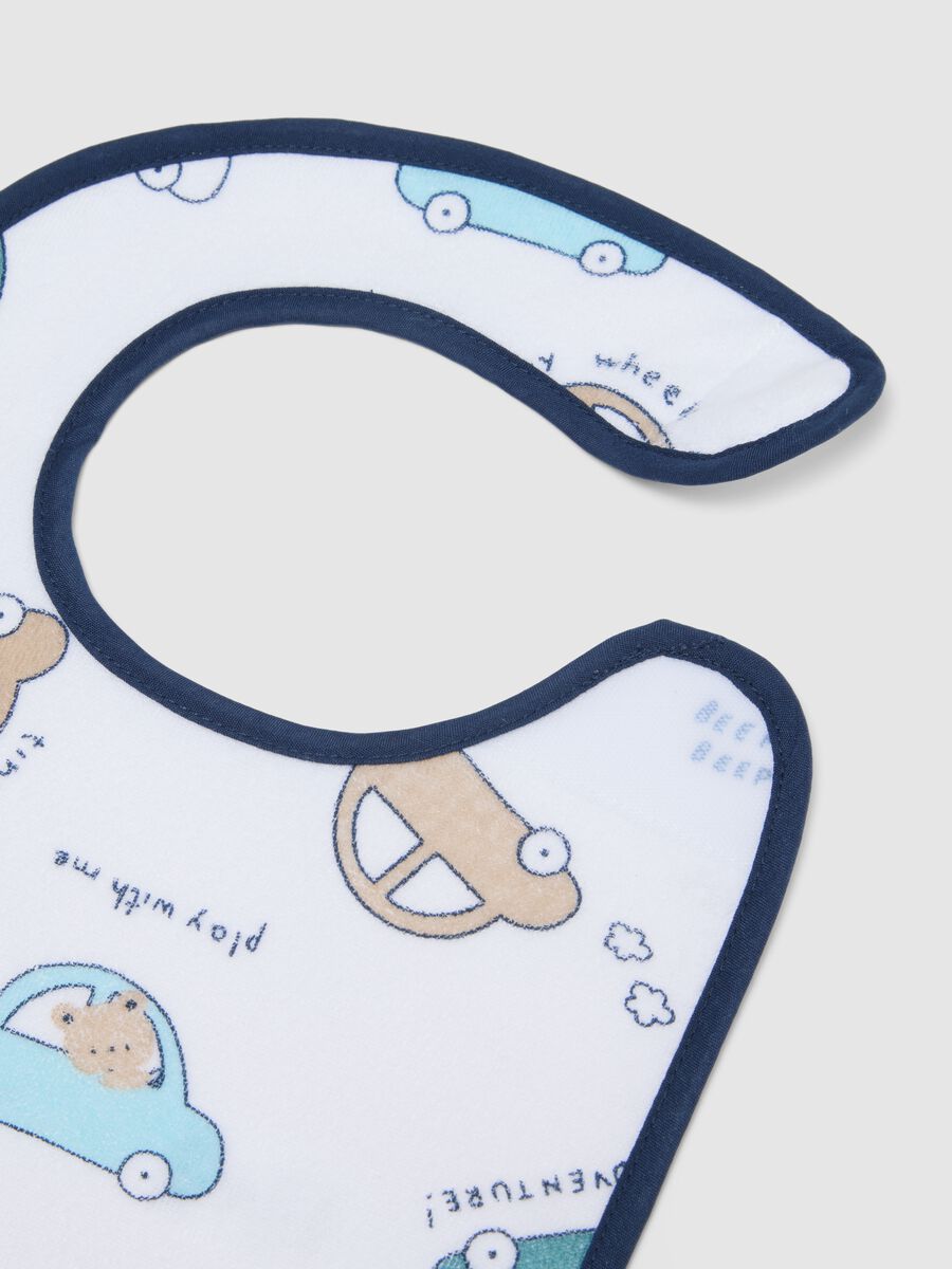 Bipack bavaglini in misto cotone multicolor da neonato con decori_1