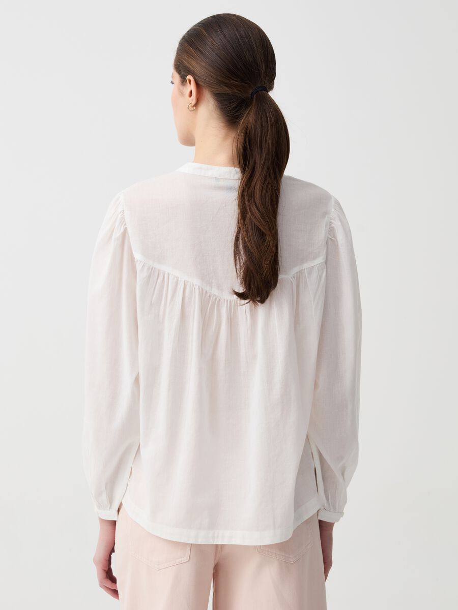 Cotton blouse with openwork details_2