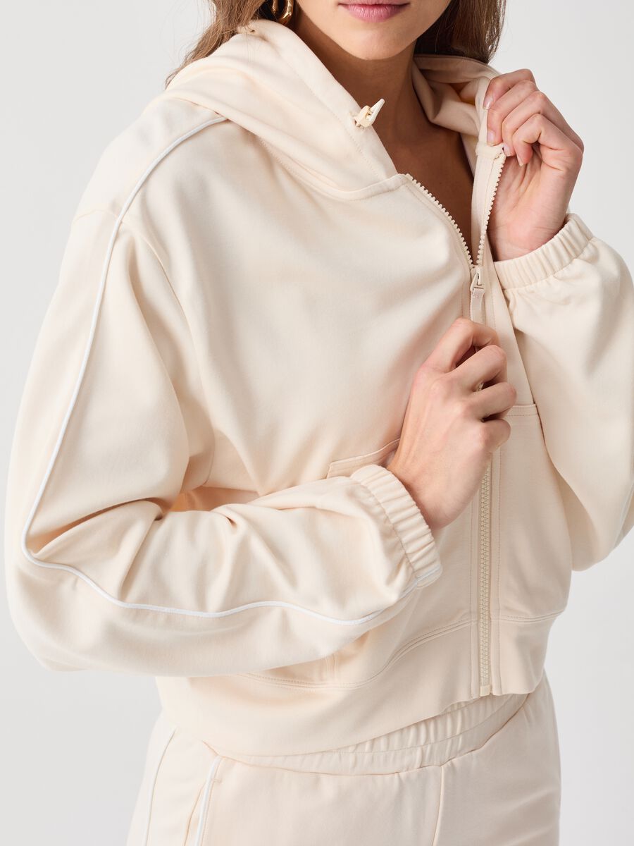 ALTAVIA STUDIO crop full-zip sweatshirt with hood and piping_2