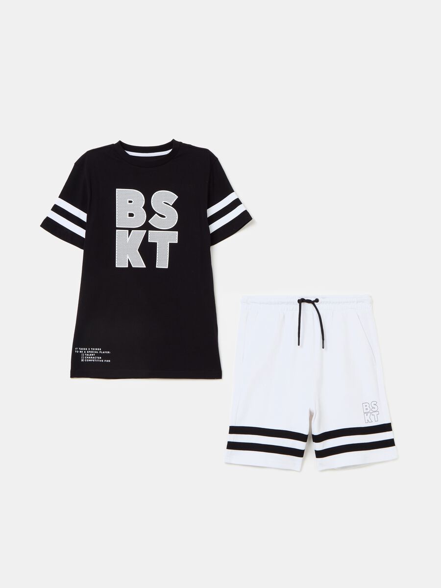Jogging set with T-shirt and Bermuda shorts with basketball print_0