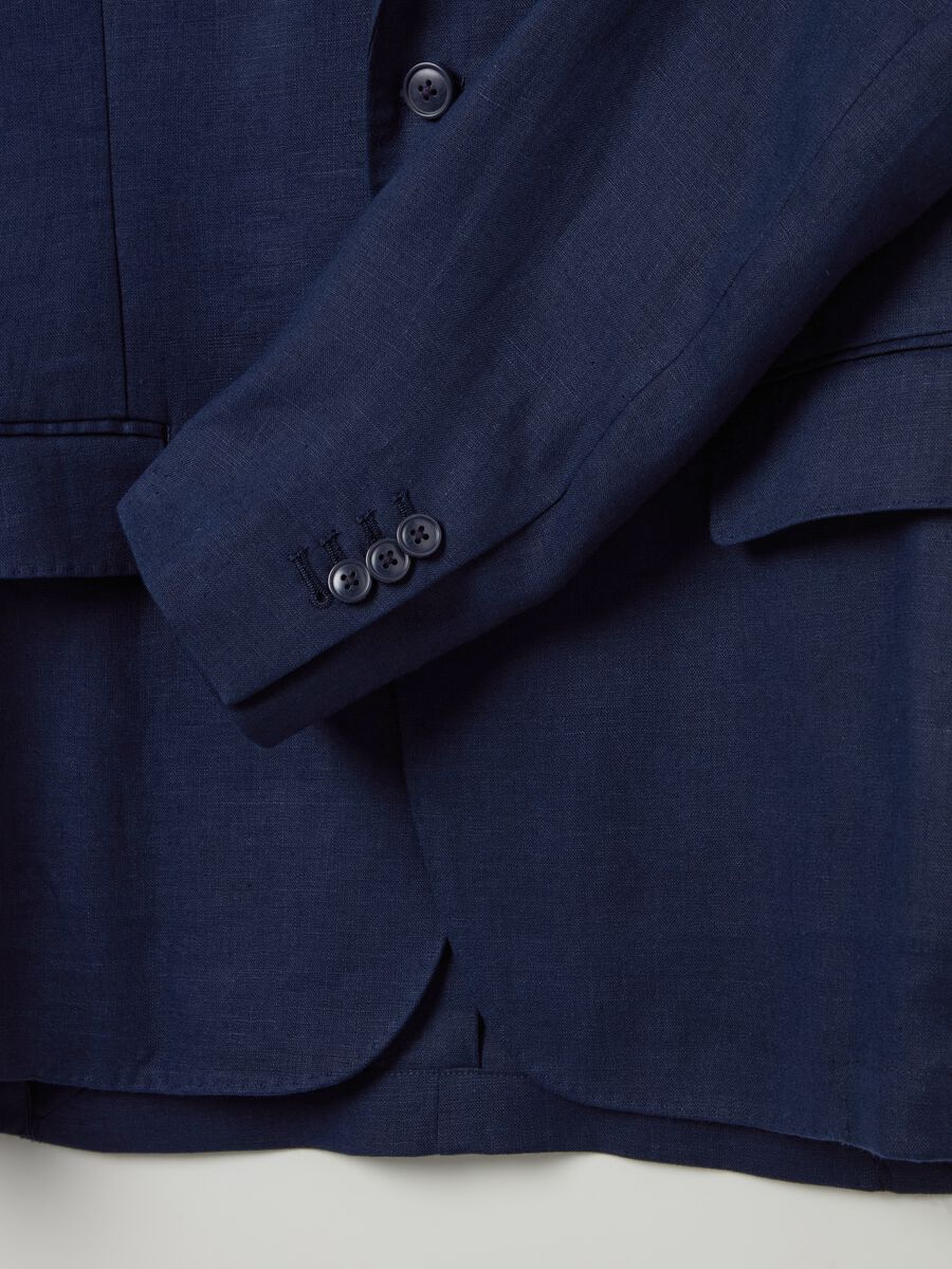 Contemporary single-breasted blazer in linen_5