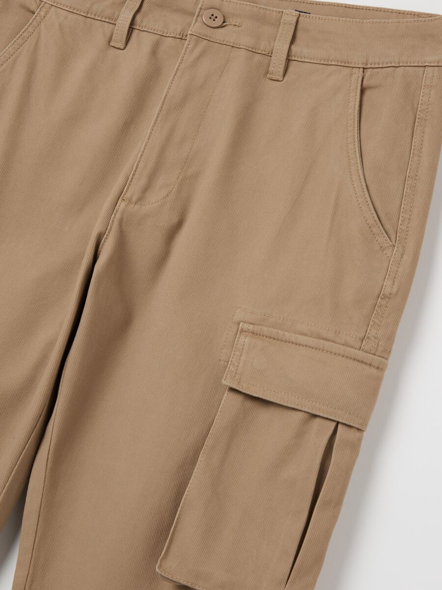 Cargo trousers in piquet_5