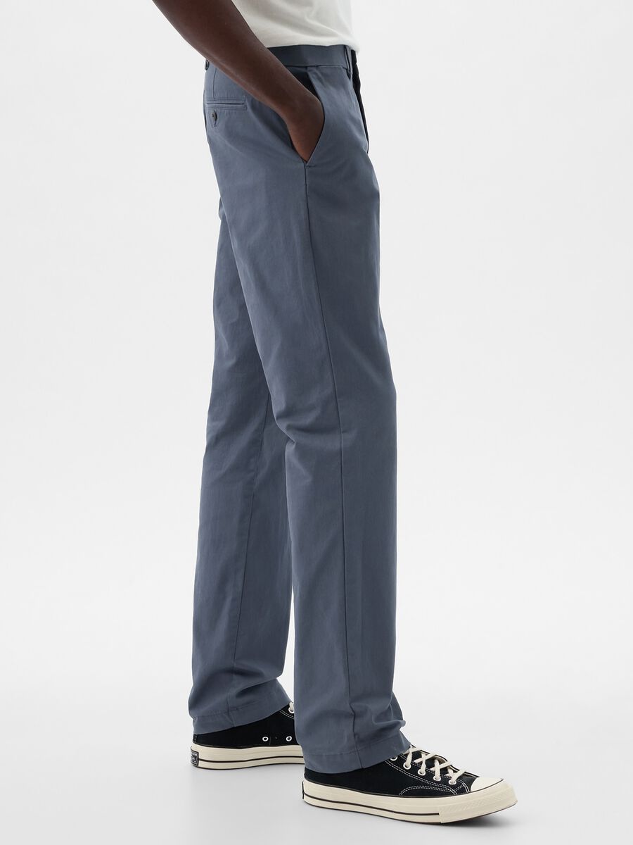 Pantalone straight fit in cotone stretch_3