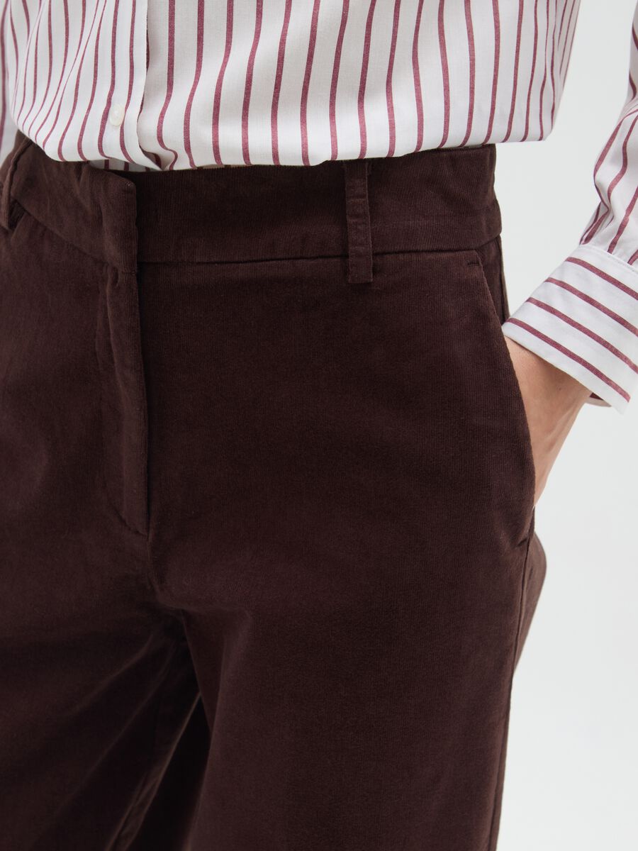 Pantaloni in cotone e velluto marroni regular fit_3