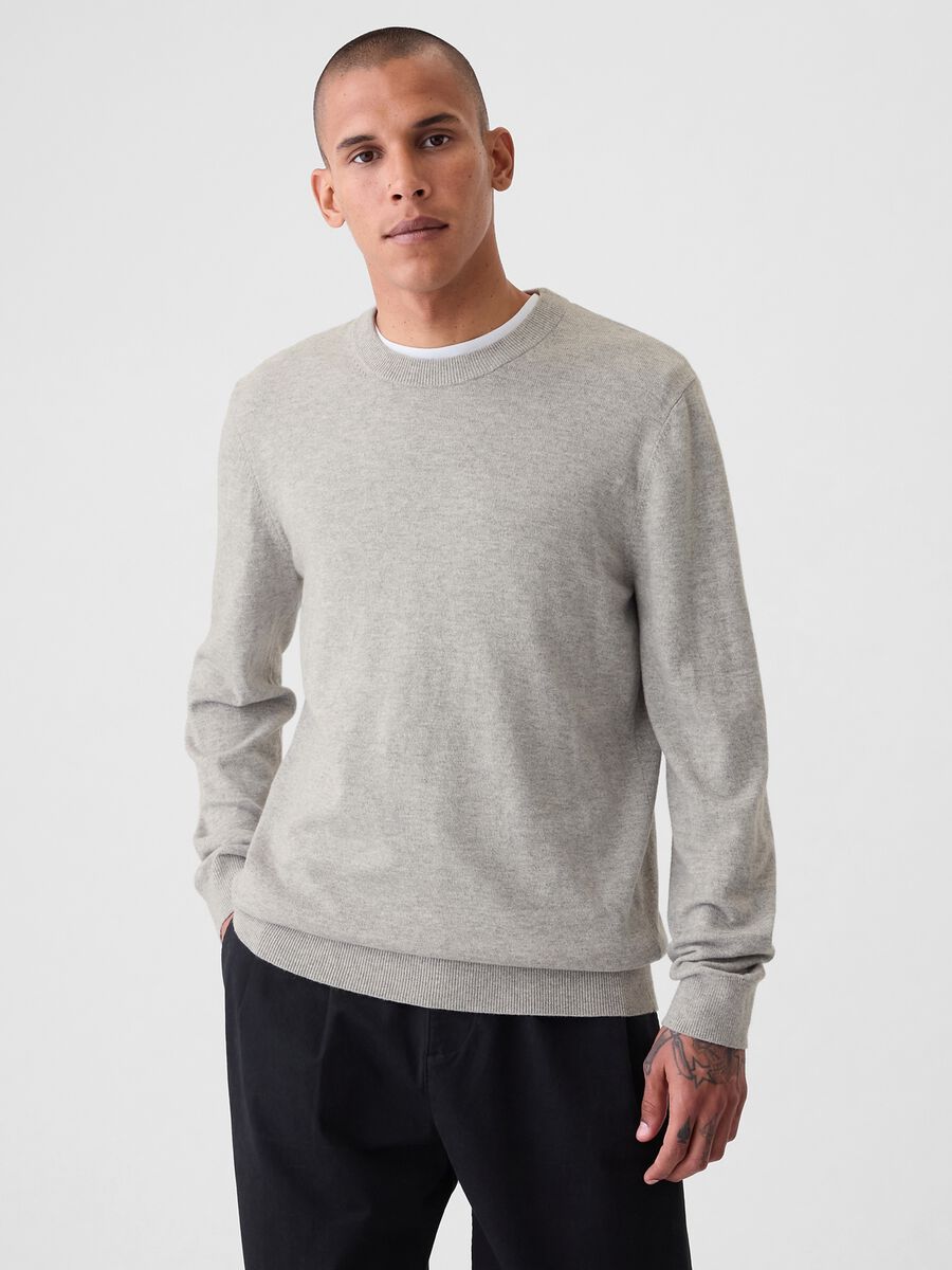 Round neck pullover_0