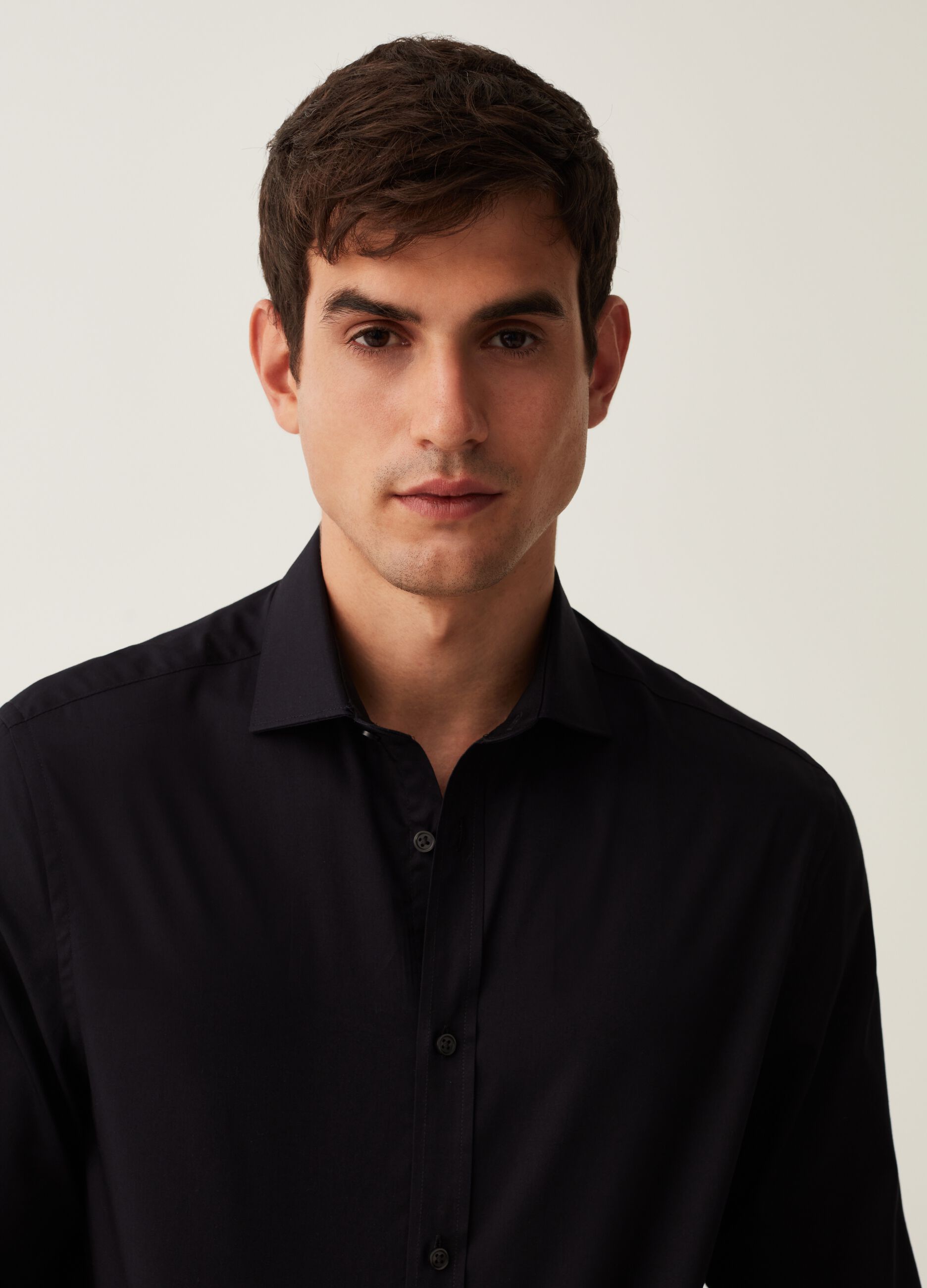 Camicia regular fit tinta unita