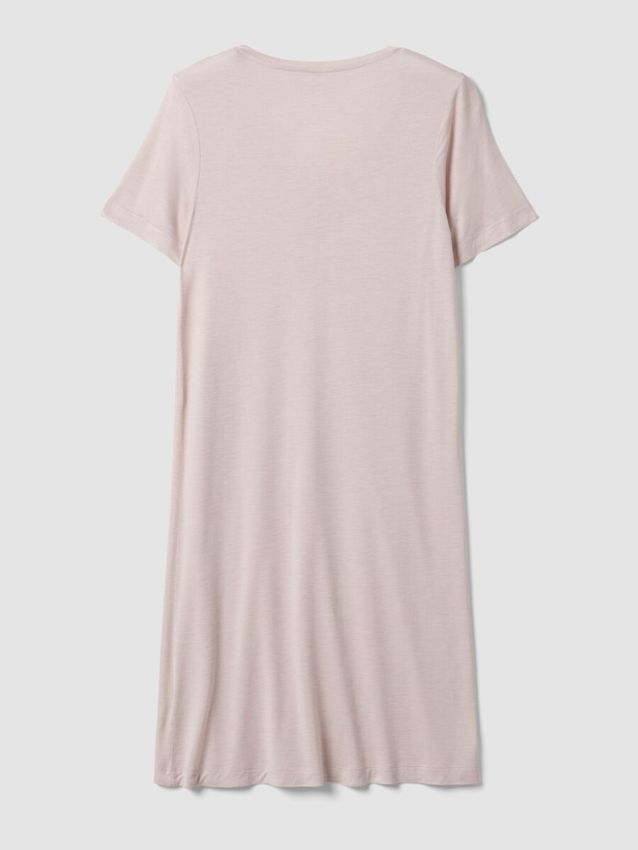 Camicia da notte rosa in pura viscosa con scollo a V_6
