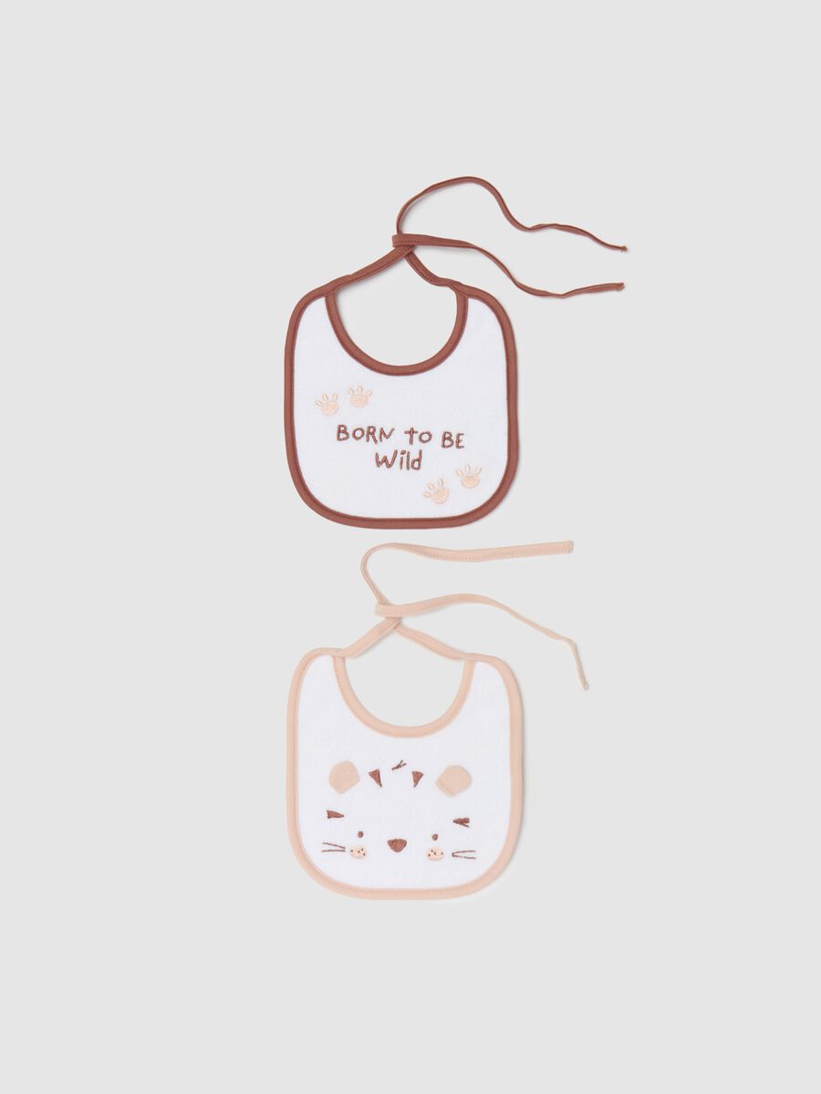 Two-pack bibs with tiger embroidery_0