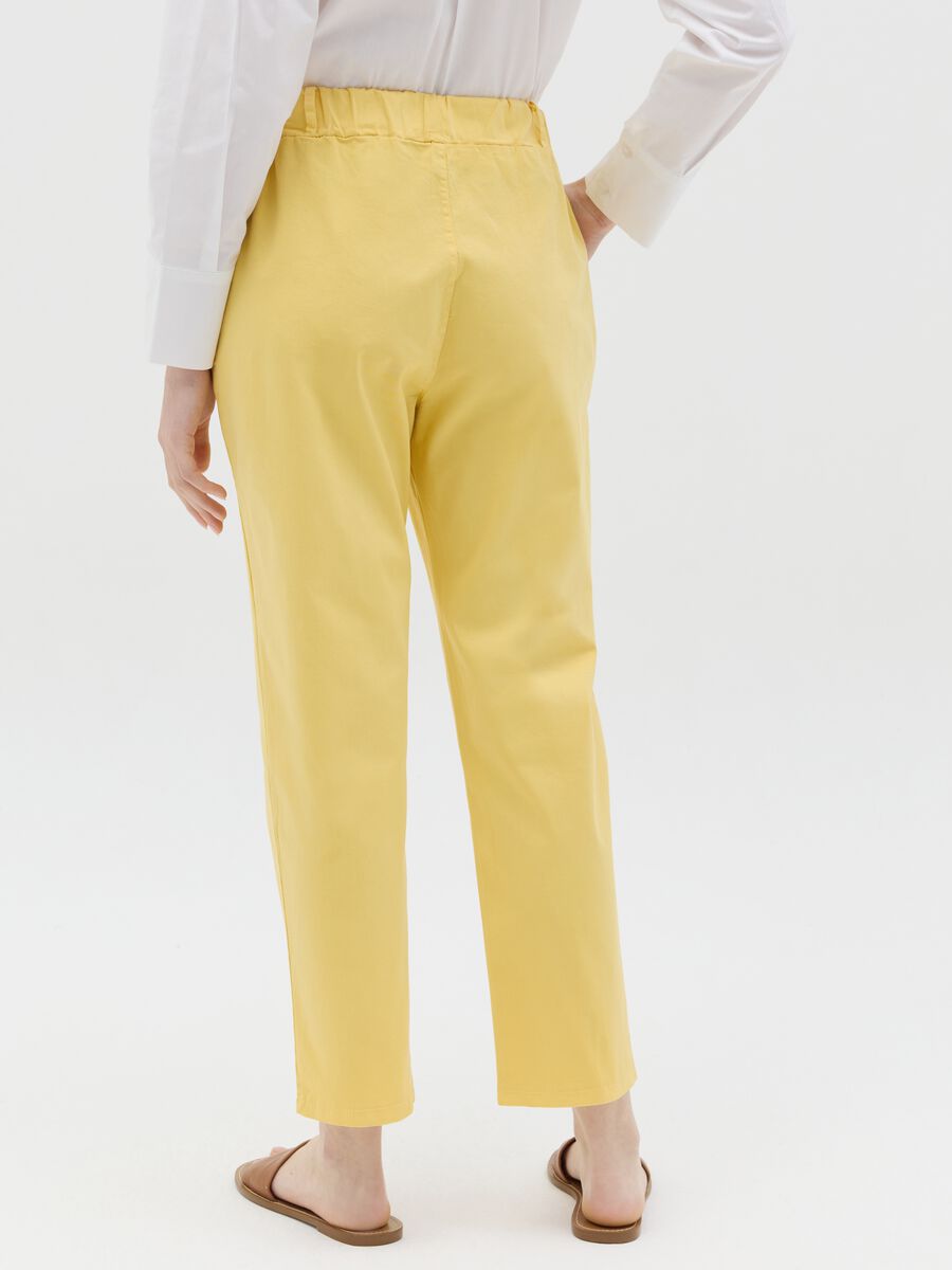 Stretch cotton trousers with drawstring_3