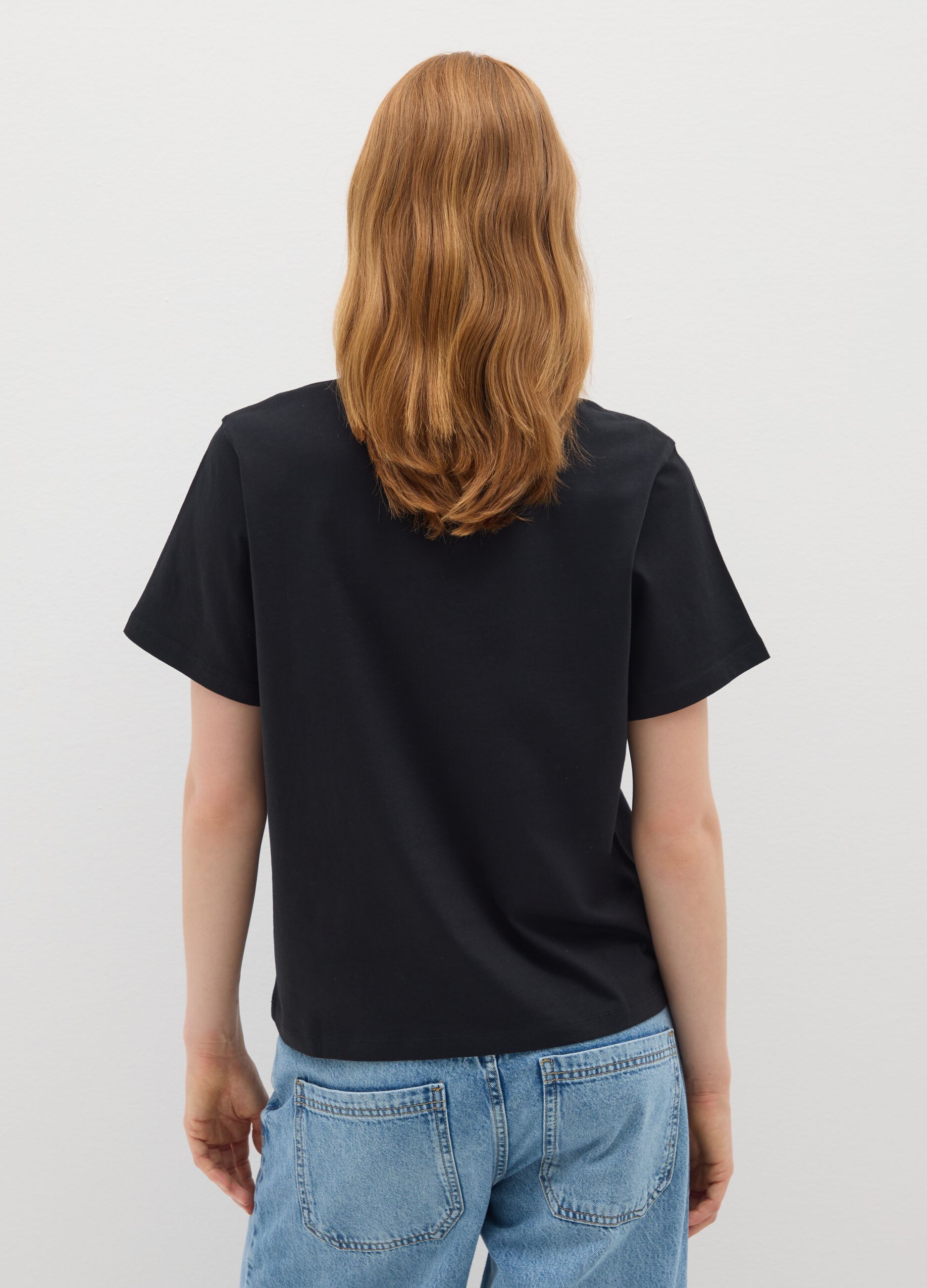 Black pure cotton relaxed fit t-shirt with emblem