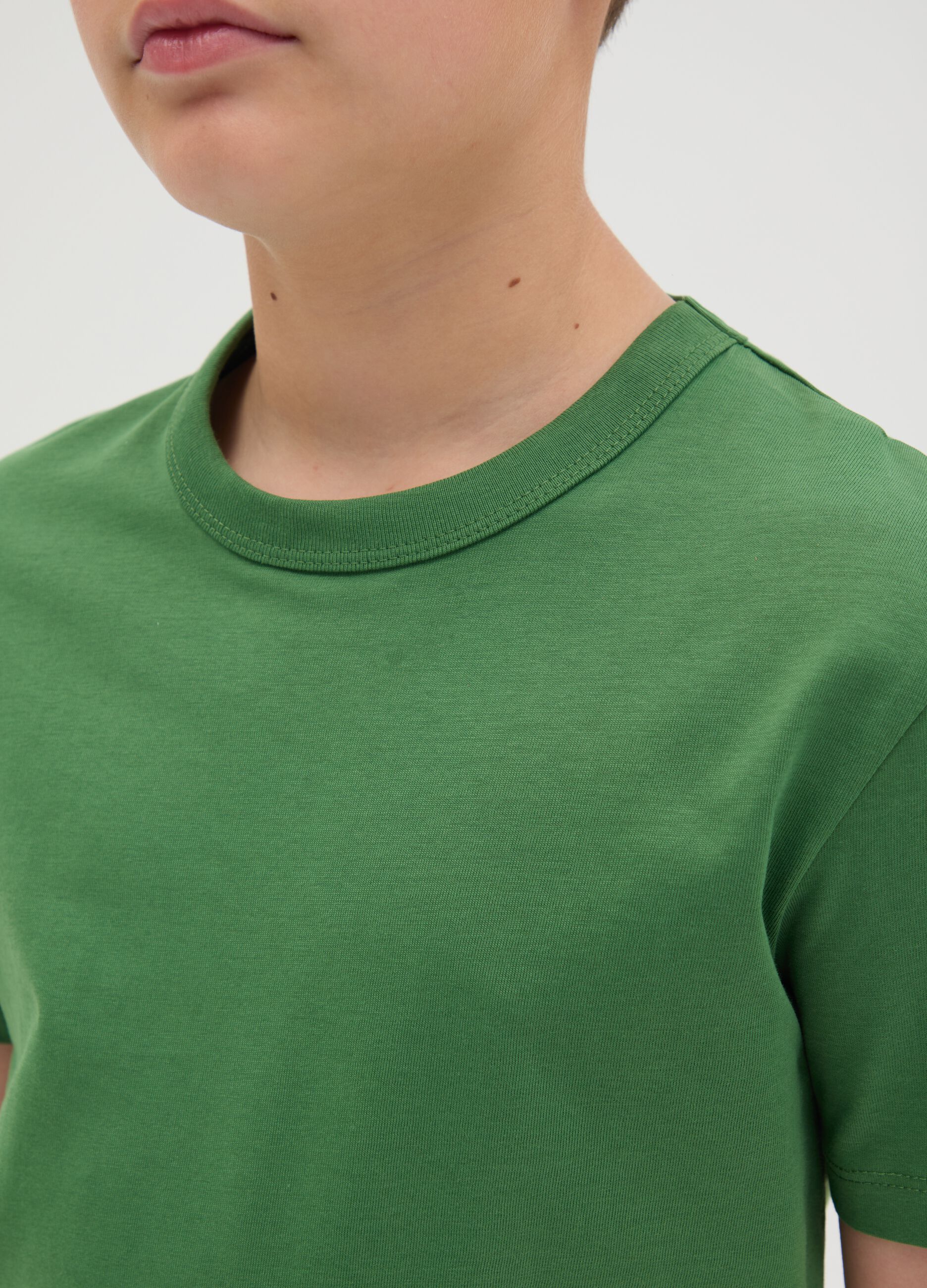 Green short-sleeve cotton T-shirt for boys