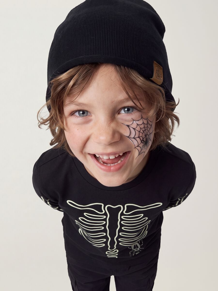 Black stretch cotton jersey knit hat for boys_0