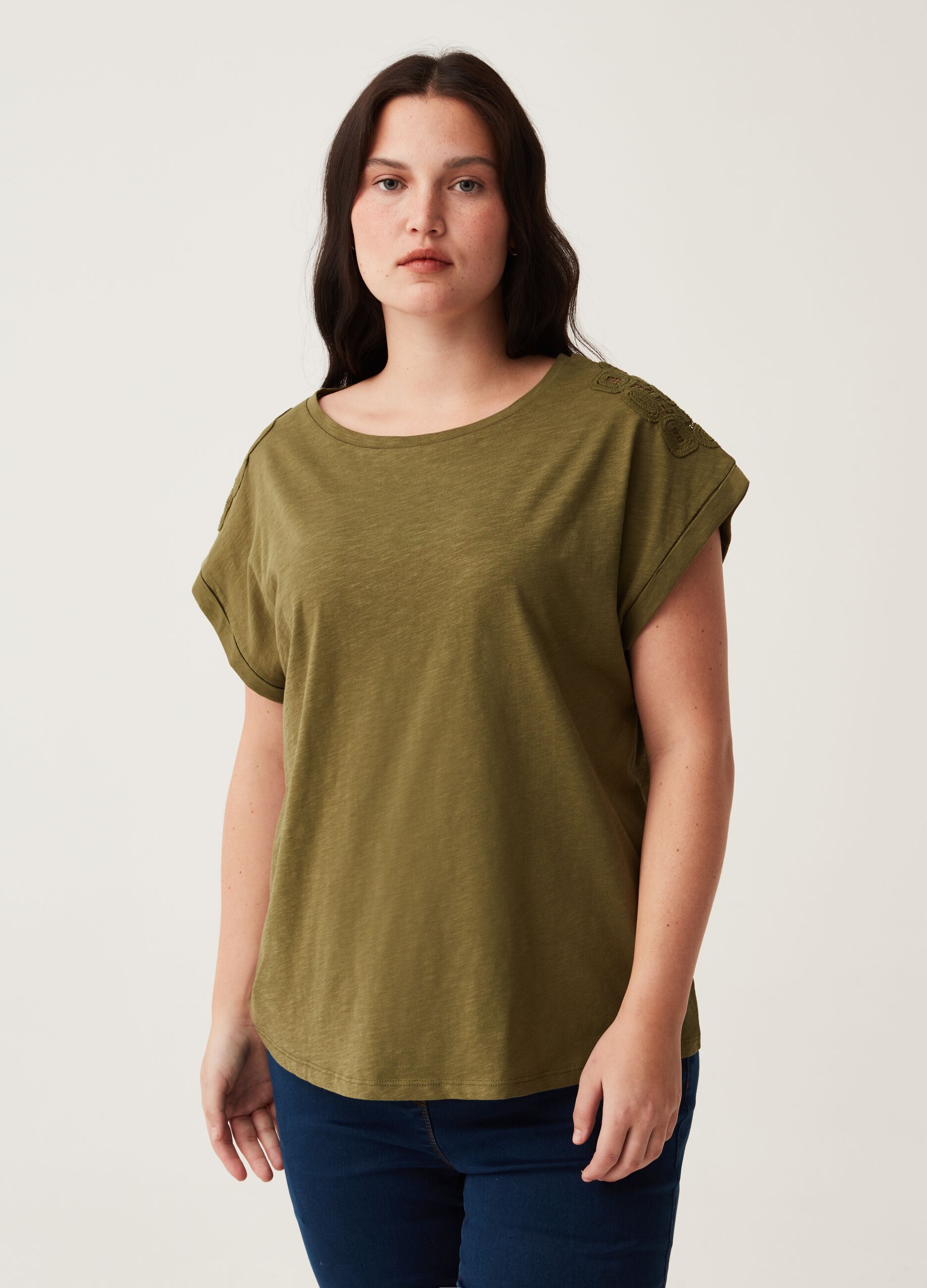 T-shirt con inserti crochet Curvy MYA_0