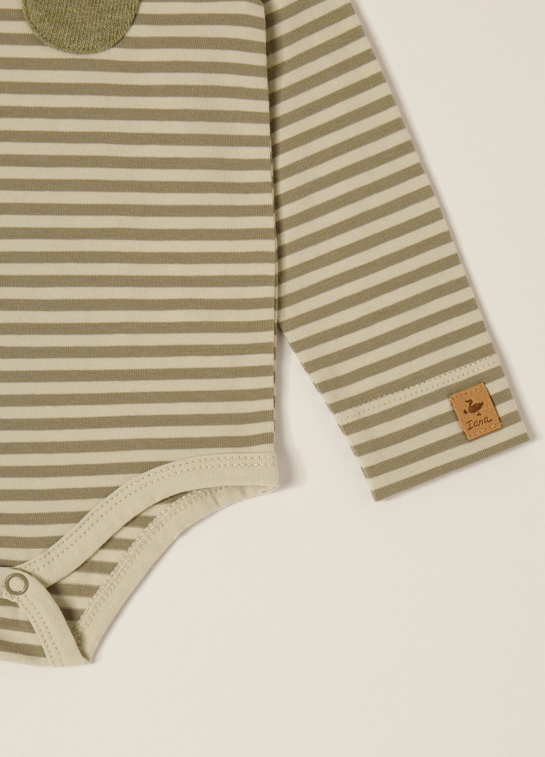 Green cotton blend set for baby girl