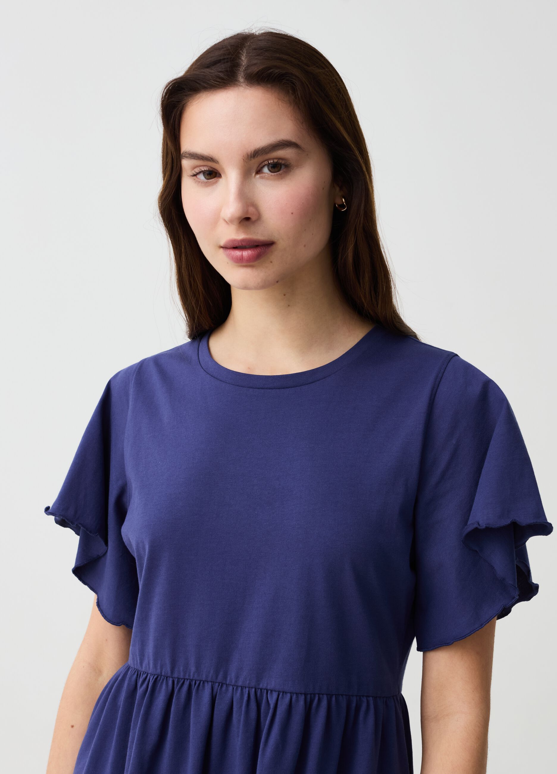 Essential short dress with butterfly sleeves