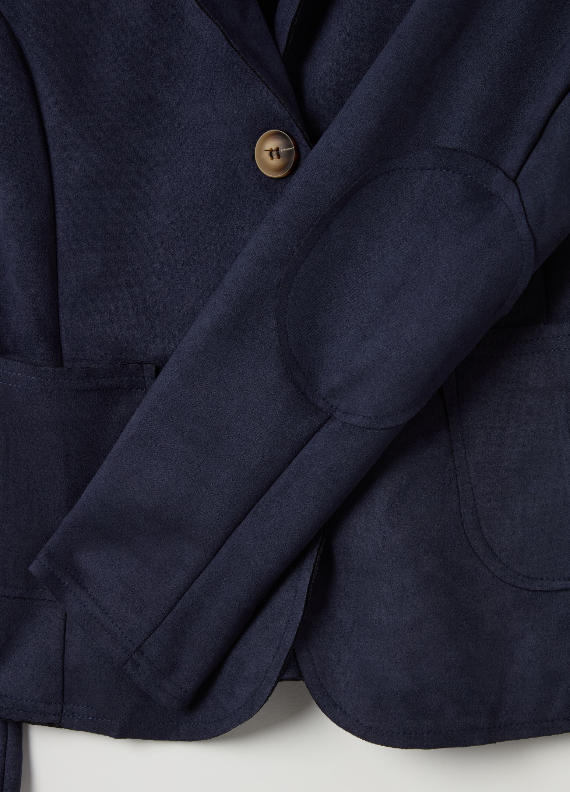 Single-breasted suede blazer