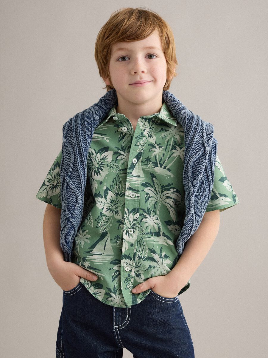 Camicia verde in puro cotone con stampa tropicale over fit_0