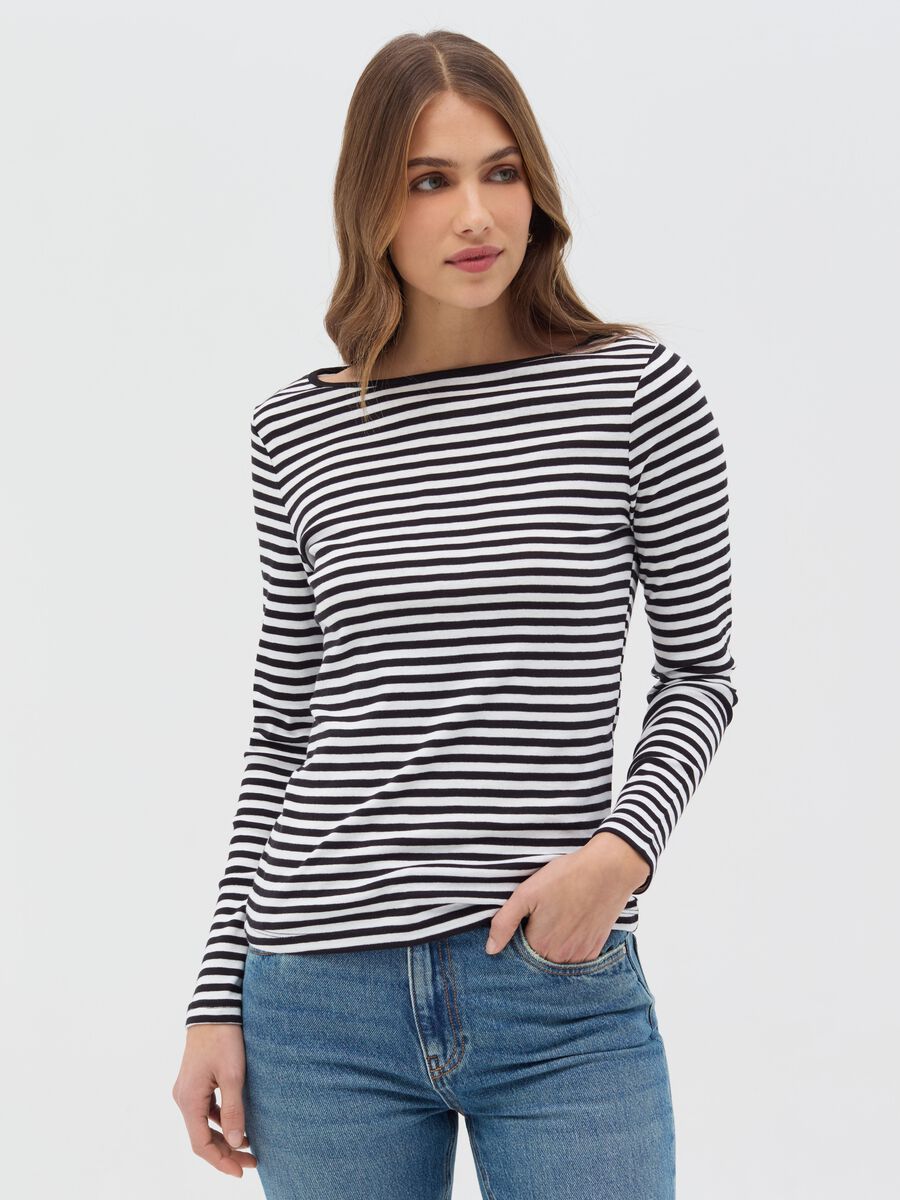 Long-sleeved striped T-shirt_0