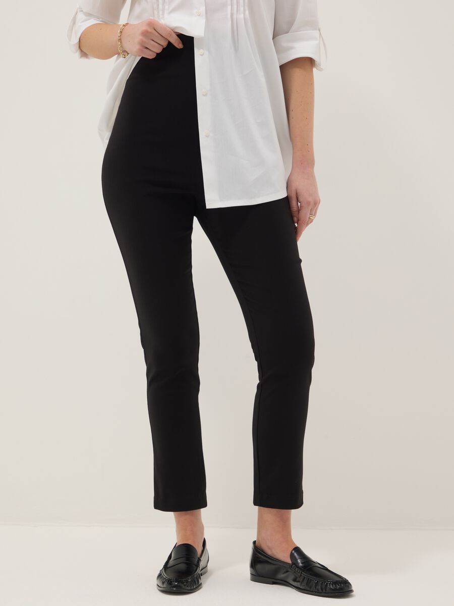 Pantaloni slim premaman neri in viscosa elasticizzata_1